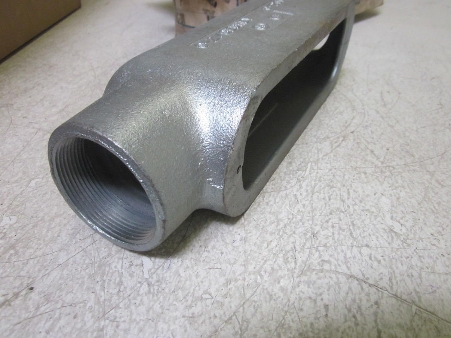 O-Z / GEDNEY 2" C-200 CONDUIT BODY TYPE CNEW IN A BOX