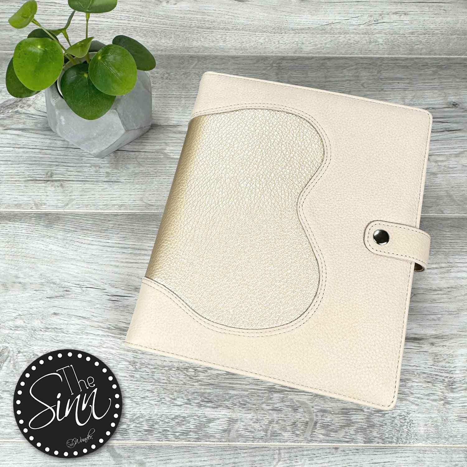 SinnWunder® Premium Ringplaner-Mappe mit 6 Ringen - nachfüllbar - aus geschmeidigem, italienischem Velourleder - Größe Din A5 -Creme-Gold