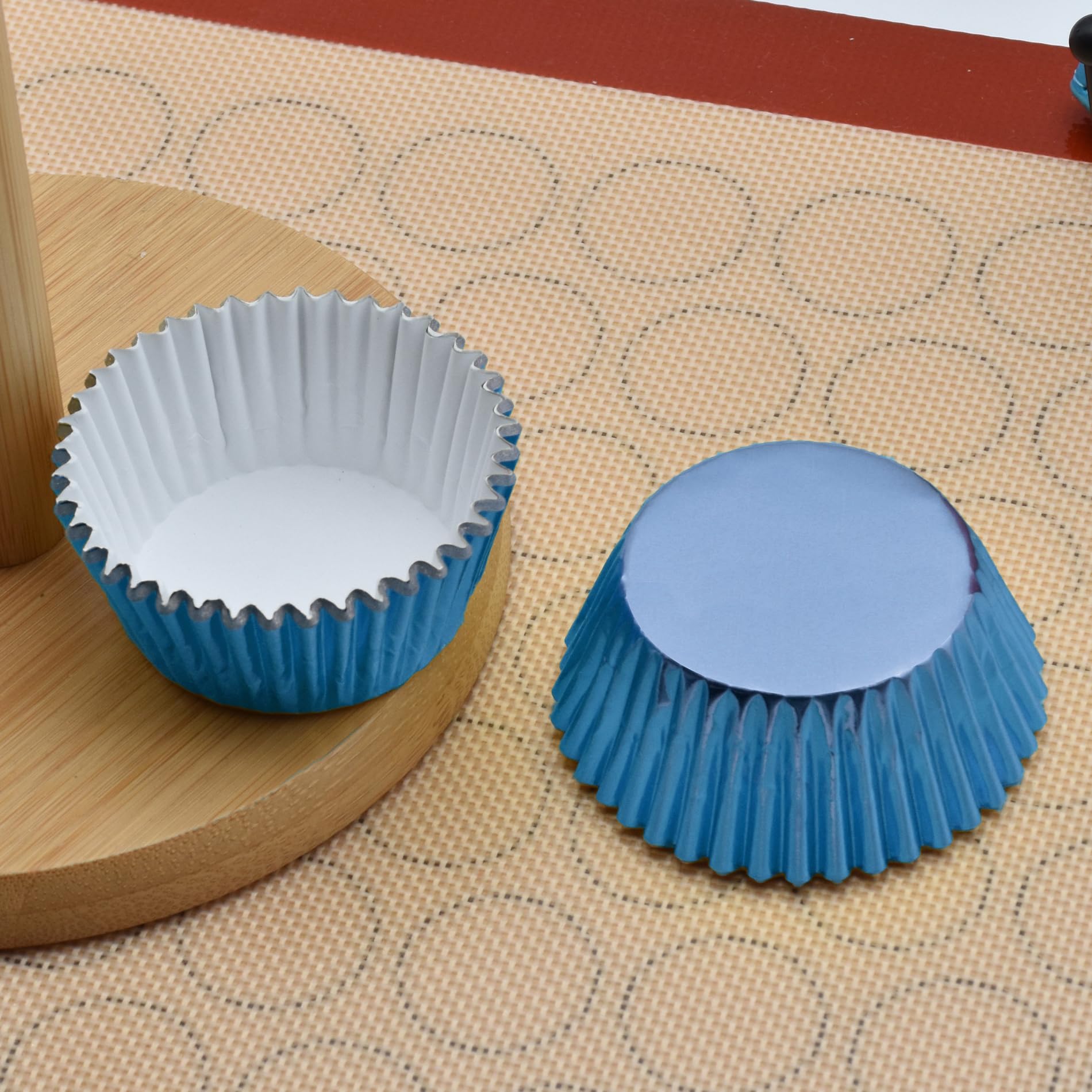 Mombake Premium Blue Greaseproof Cupcake Liners - Standard 2 Inch Baking Cups, 200 Count | Food Grade Paper