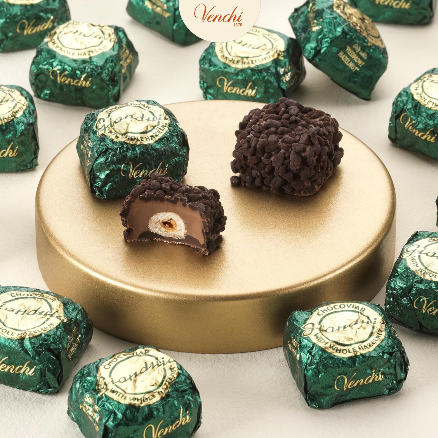 Venchi - Chocoviar Gianduja, 35.27 oz Bag of Gianduja Chocolates, Made Exclusively with "Piedmont Hazelnuts", Gluten-Free, No Artificial Colors or Preservatives - Image 3