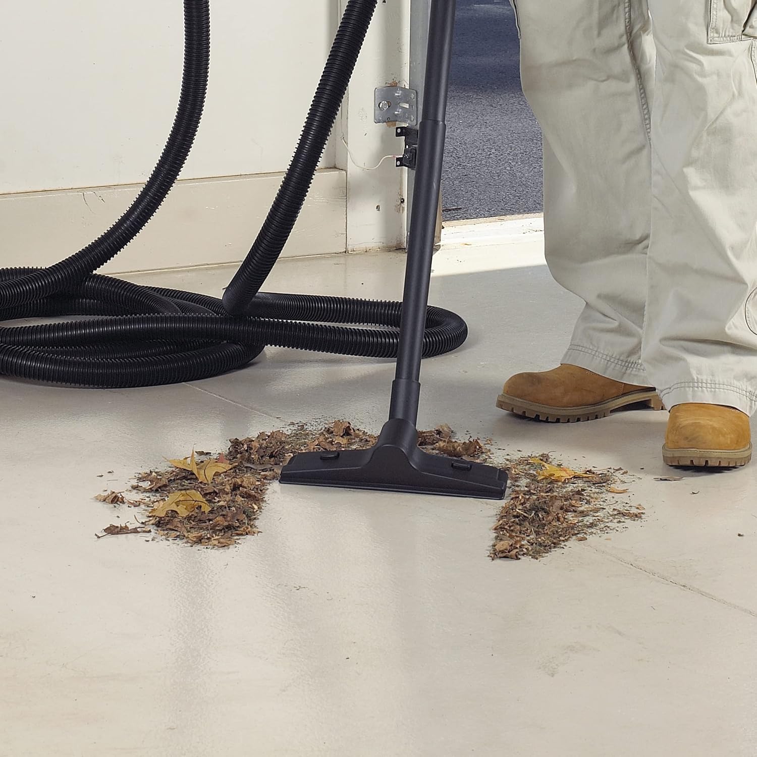 Shop-Vac 9190300 1.5 Inch Diameter Accessory Kit, 2 Extension Wands, Elbow Grip, 12 Inch Floor Nozzle With Brush/Squeegee Inserts