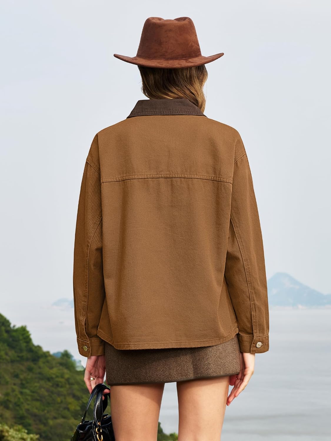 ELLEVEN Oversized Barn Denim Jackets for Women, Boyfriend Contrast Collar Button Down Jean Jacket Coats with Pockets - Image 2