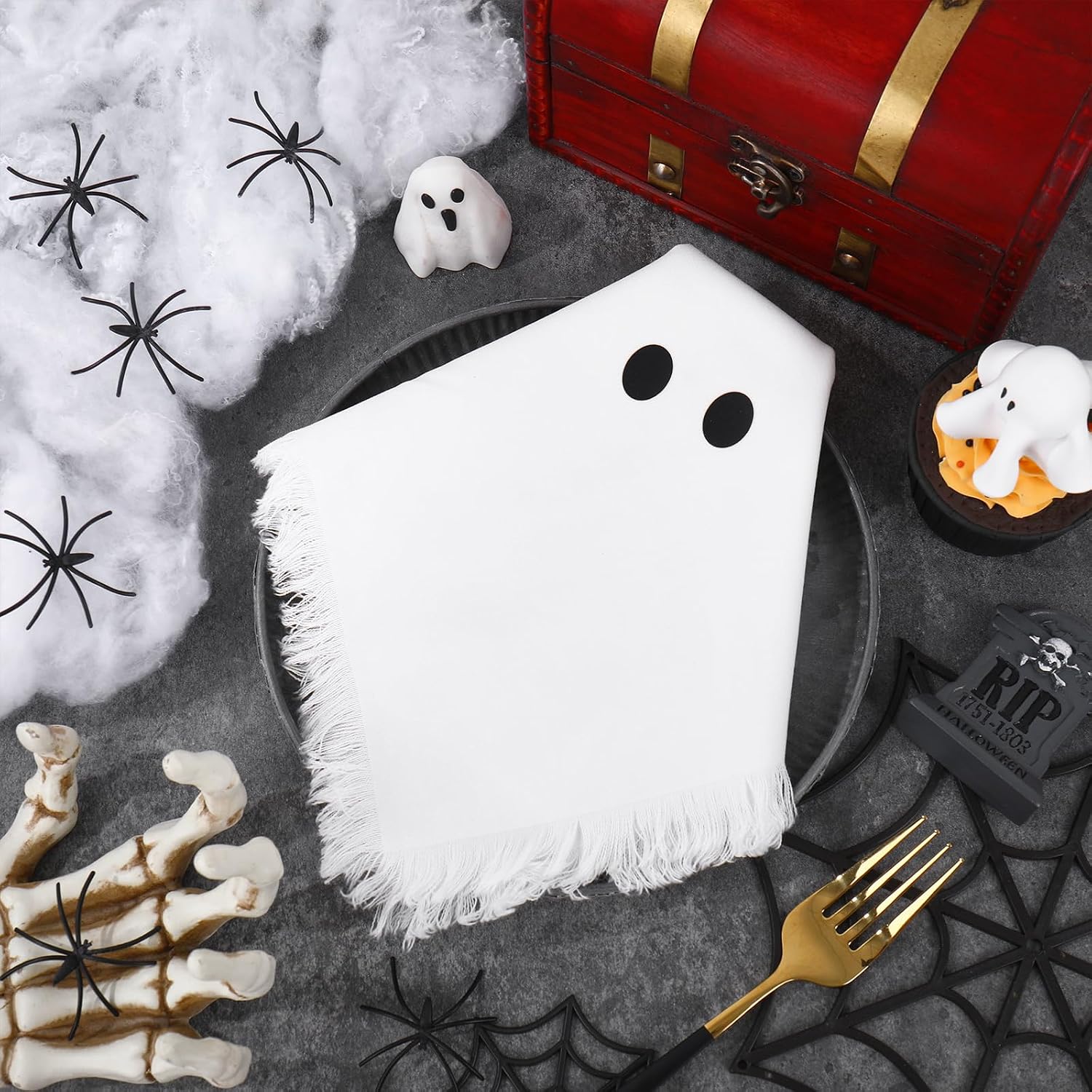 Whaline 4 Pcs Halloween Cloth Napkins Spooky White Ghost Dinner Napkin Washable Reusable Kitchen Table Top Collection for Home Party Dining Table Decoration, 18 x 18 Inch