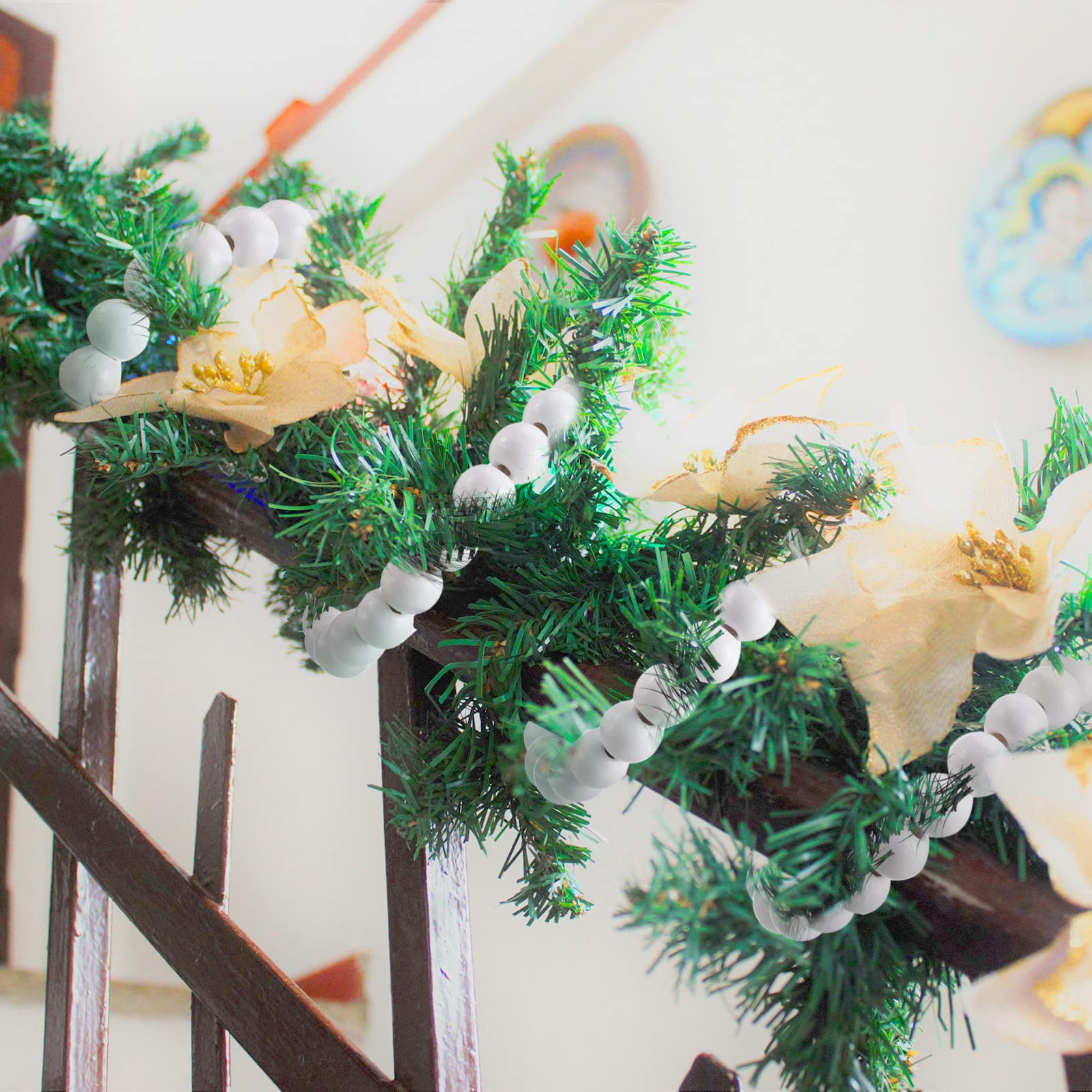 Giegxin Lot de 4 guirlandes de perles de Noël en bois pour sapin de Noël - Décoration d'intérieur rustique - Décoration murale bohème pour fêtes de Noël - 12,5 m (blanc)