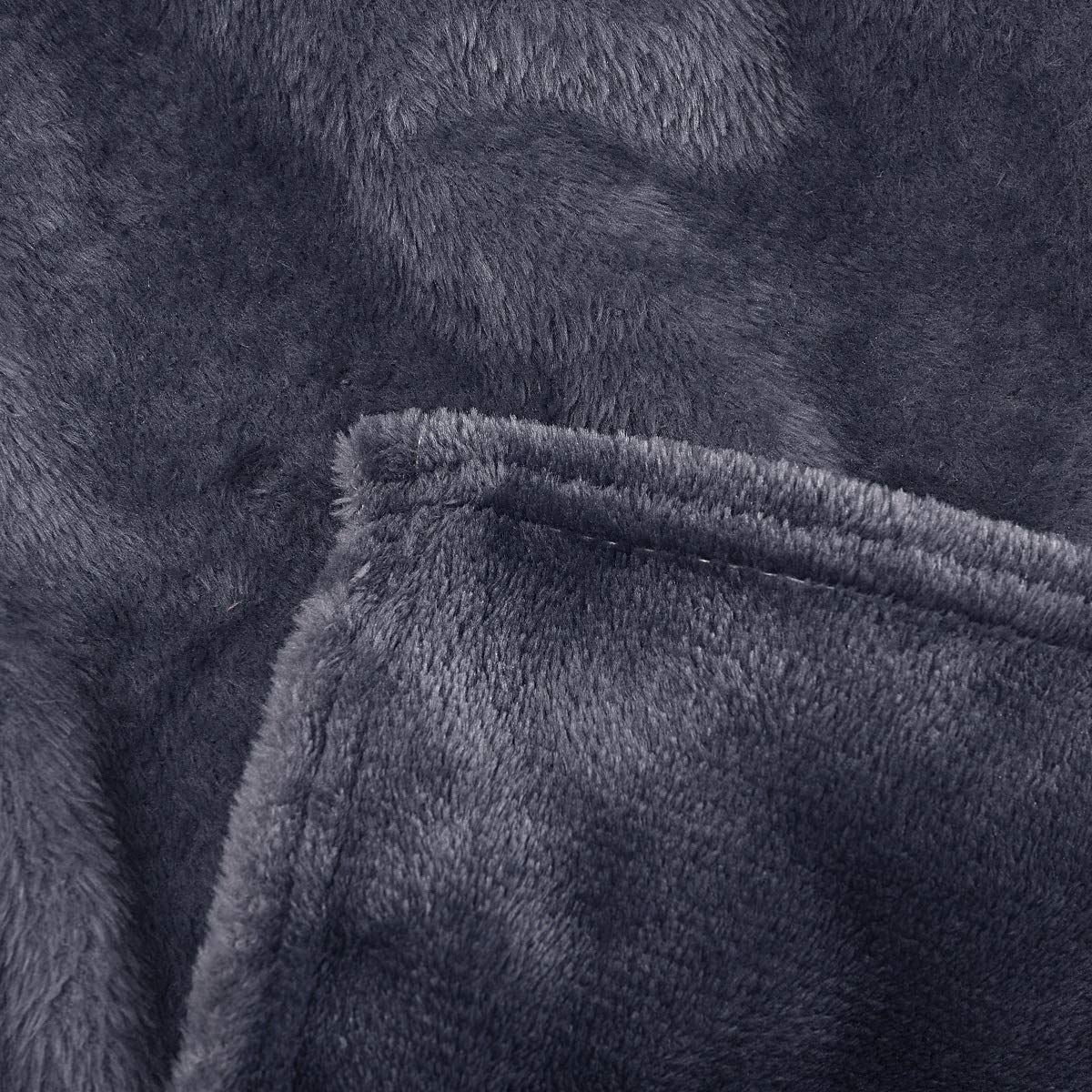 STGAO Manta Terciopelo 170 x 260 cm Multiusos Mantilla Grande de Franela para Sófas Ligera, Transpirable, para Sofá, Cama, Viaje, Sala de Estar, Gris Oscuro