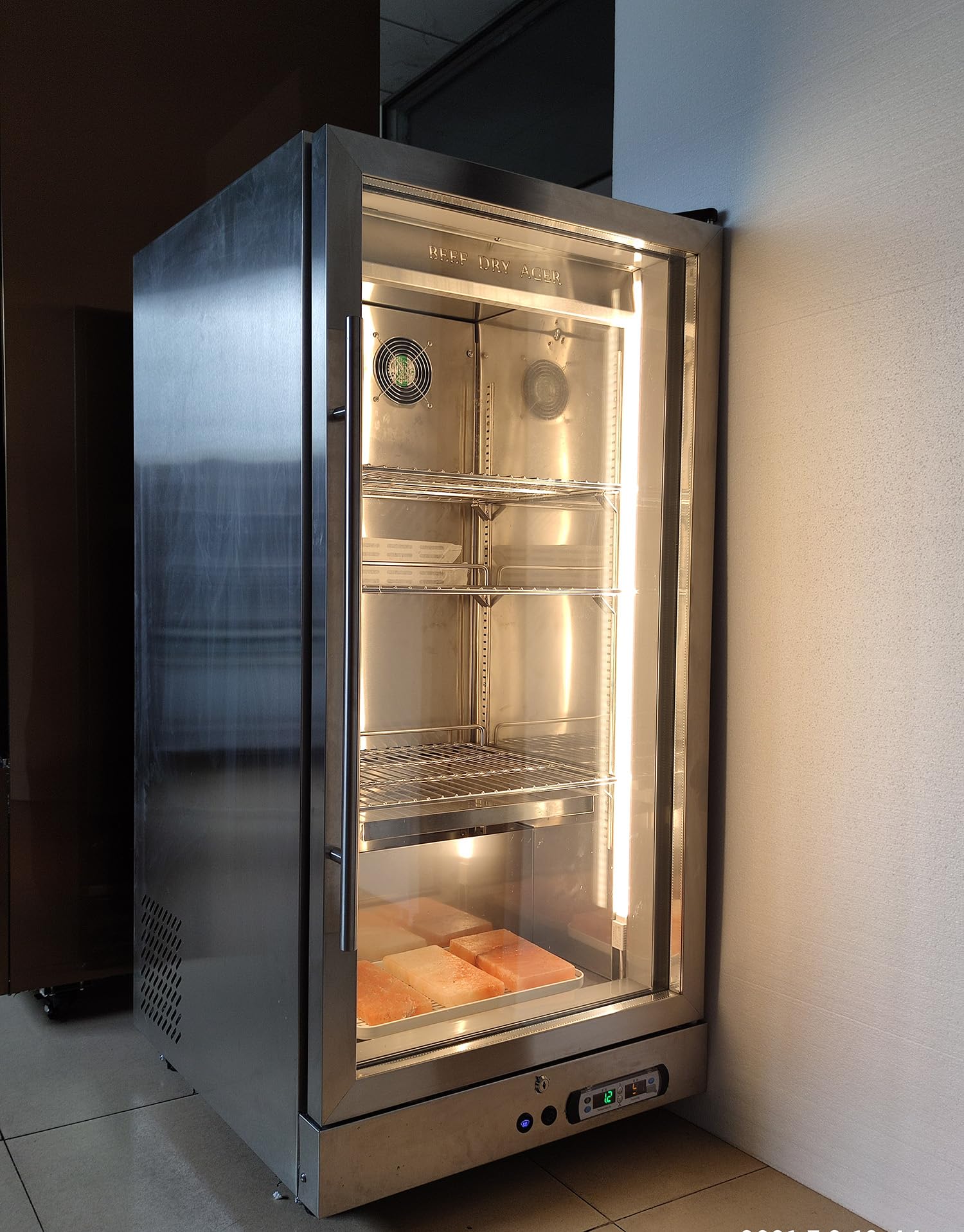 Kolice Commercial Dry Aging Beef Showcase Fridge, Steak Aging Machine, Beef Display Showcase Freezer-268L, 4 Tiers, Smart Temperature and Humidity Controller