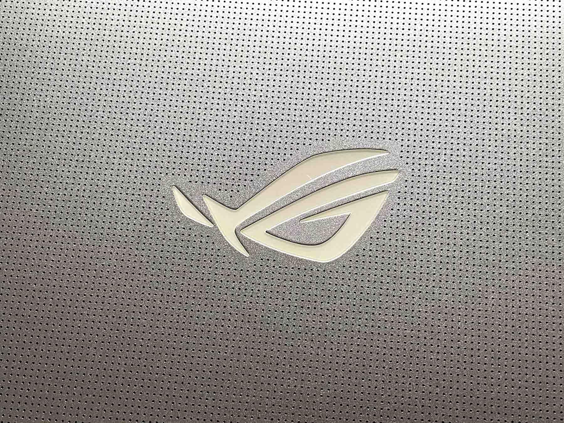 TopCase mit DE Tastatur Asus ROG Zephyrus GX701