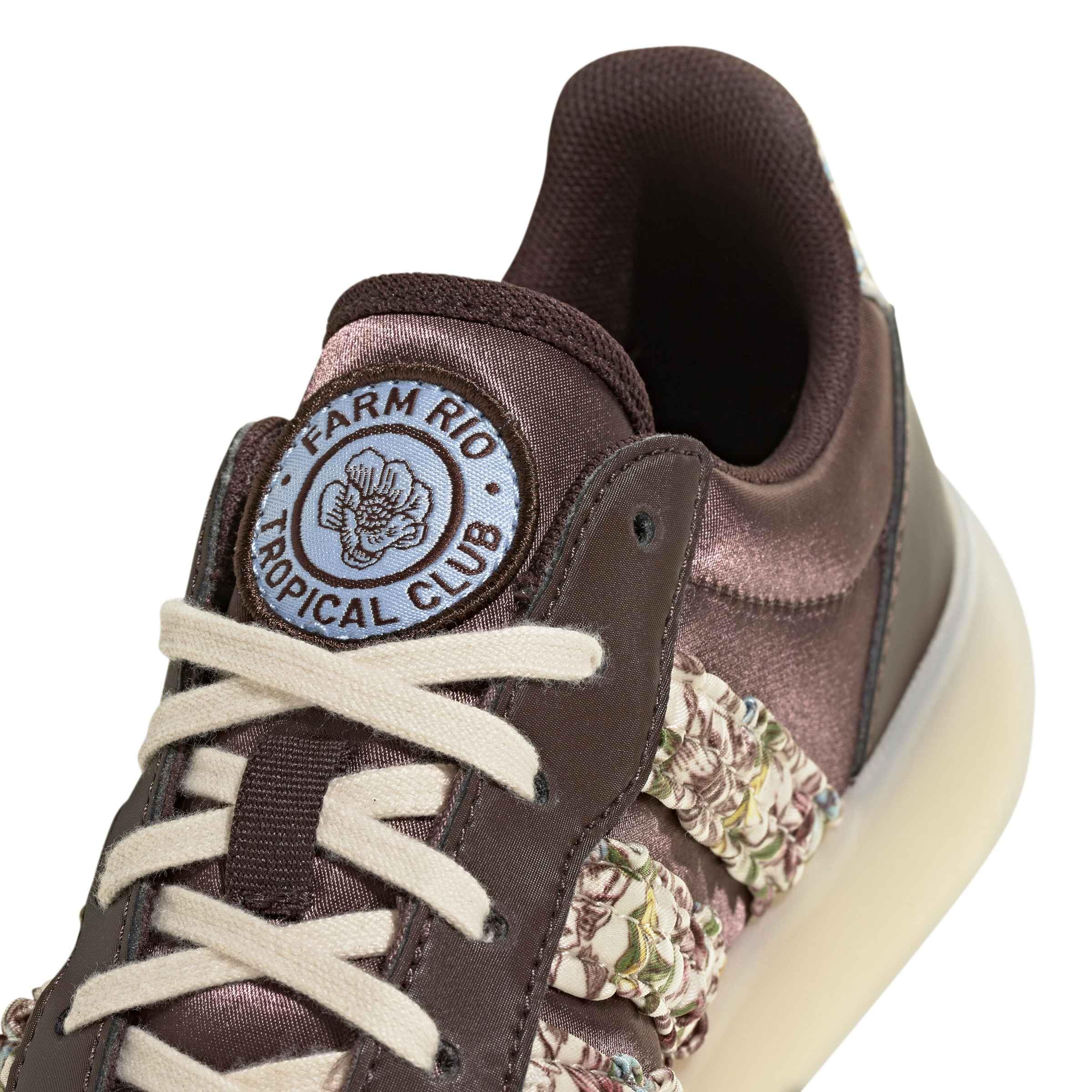 adidas Mężczyźni Barreda Decode Shoes Brown 5BUTY