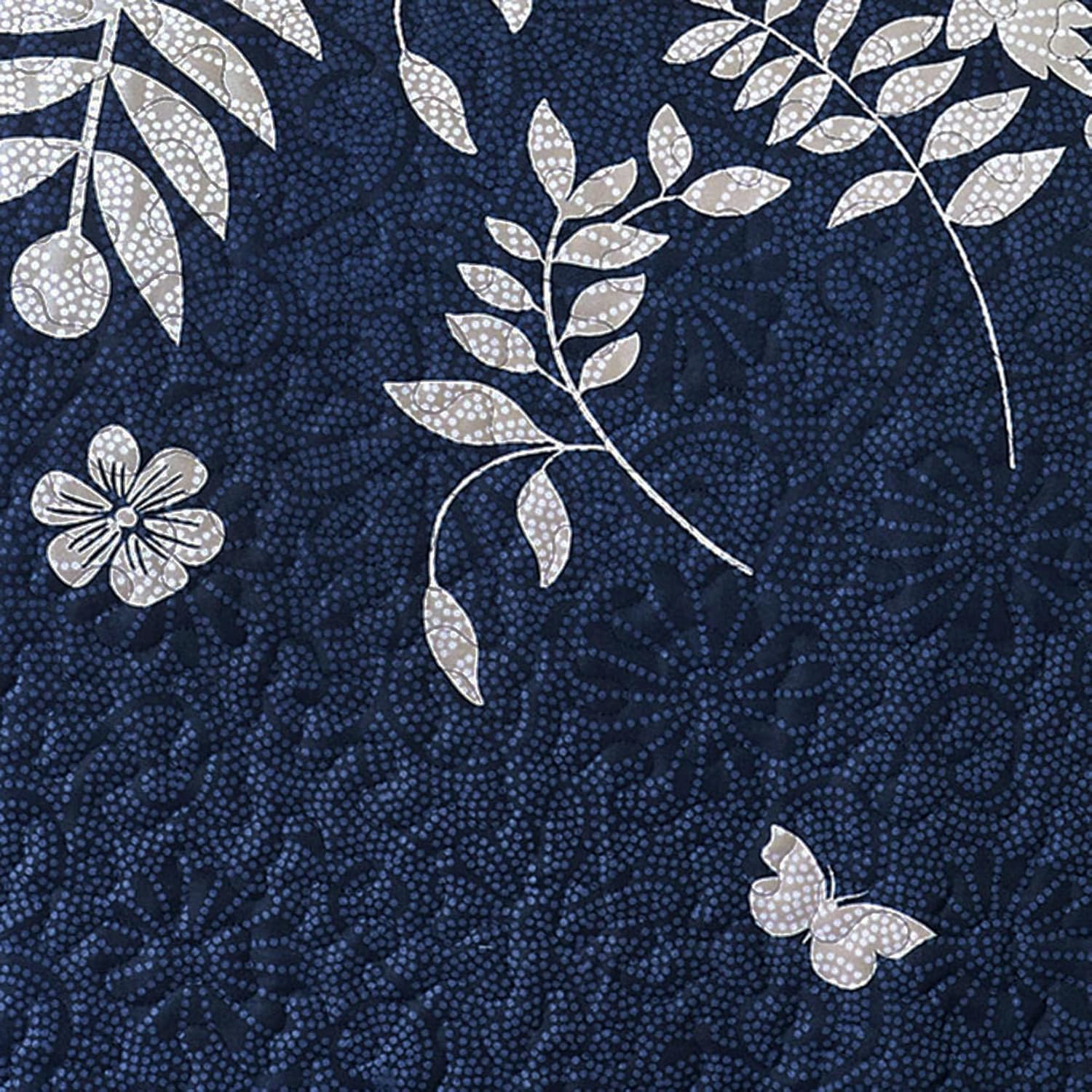 Wake In Cloud - Floral Quilt Set, Botanical Elegant Flower Tree Leaf Modern Pattern Printed, Reversible Lightweight Bedspread Coverlet, 3 Pieces, Navy Blue Gray, King Size