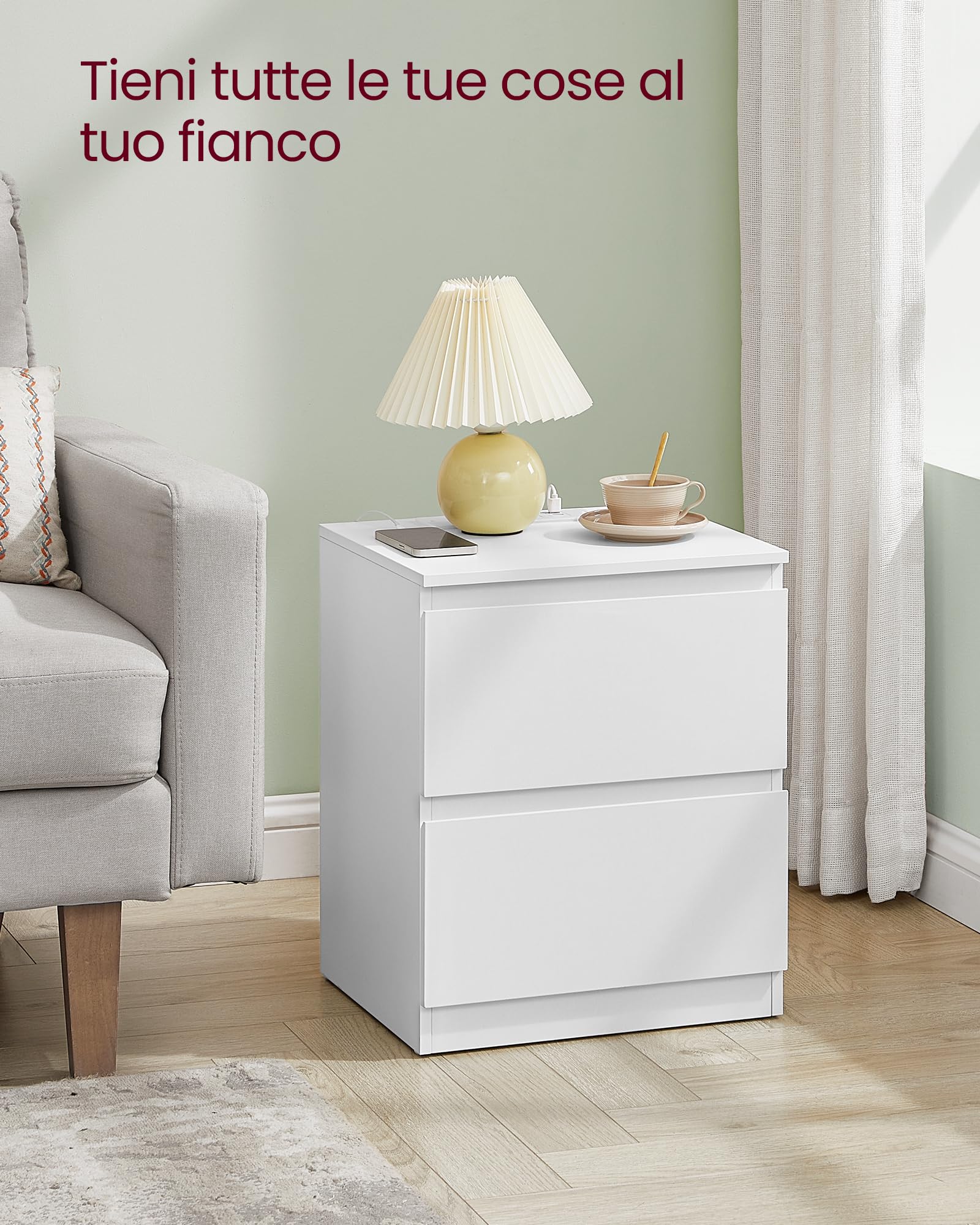VASAGLE KAILYN Collezione - Comodini con Ciabatta Elettrica, Set di 2 Tavolini, 2 Cassetti, 2 Prese AC, 2 Porte USB-A, Soggiorno Camera da Letto, Moderno, Bianco Nuvola LET821W02