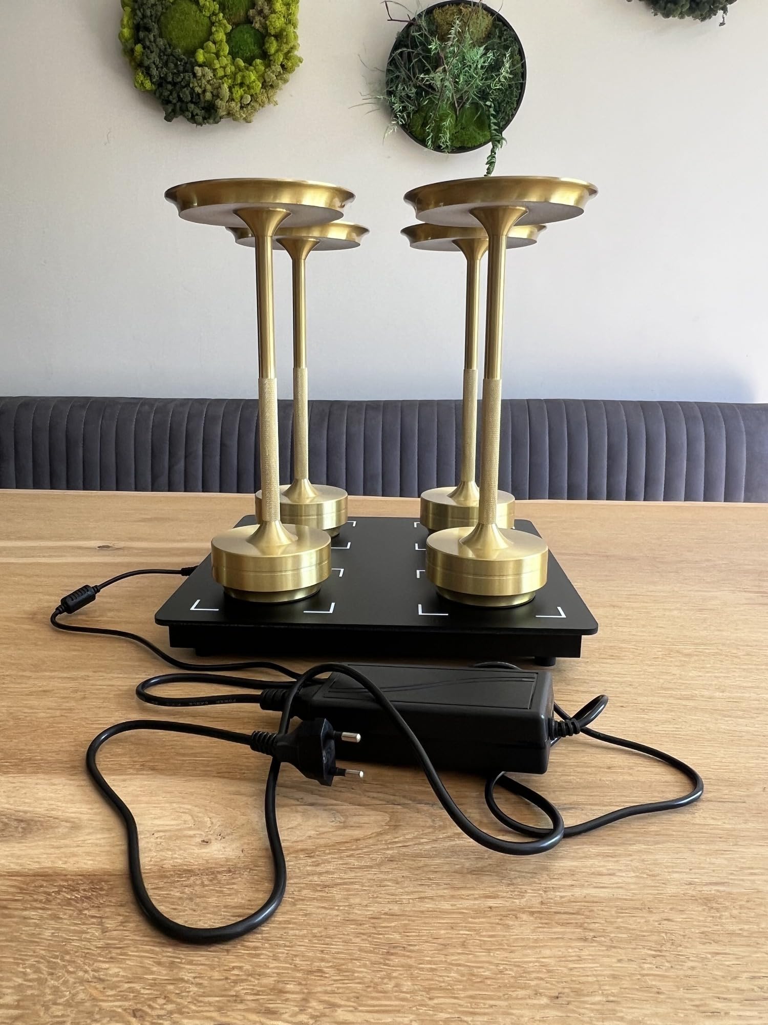 Eclips Kabellose LED Tischlampen Gold 4er-Set, dimmbar, 3 Lichtfarben, USB-C, IP54, Akku, für Gastronomie, Hotel & Terrasse
