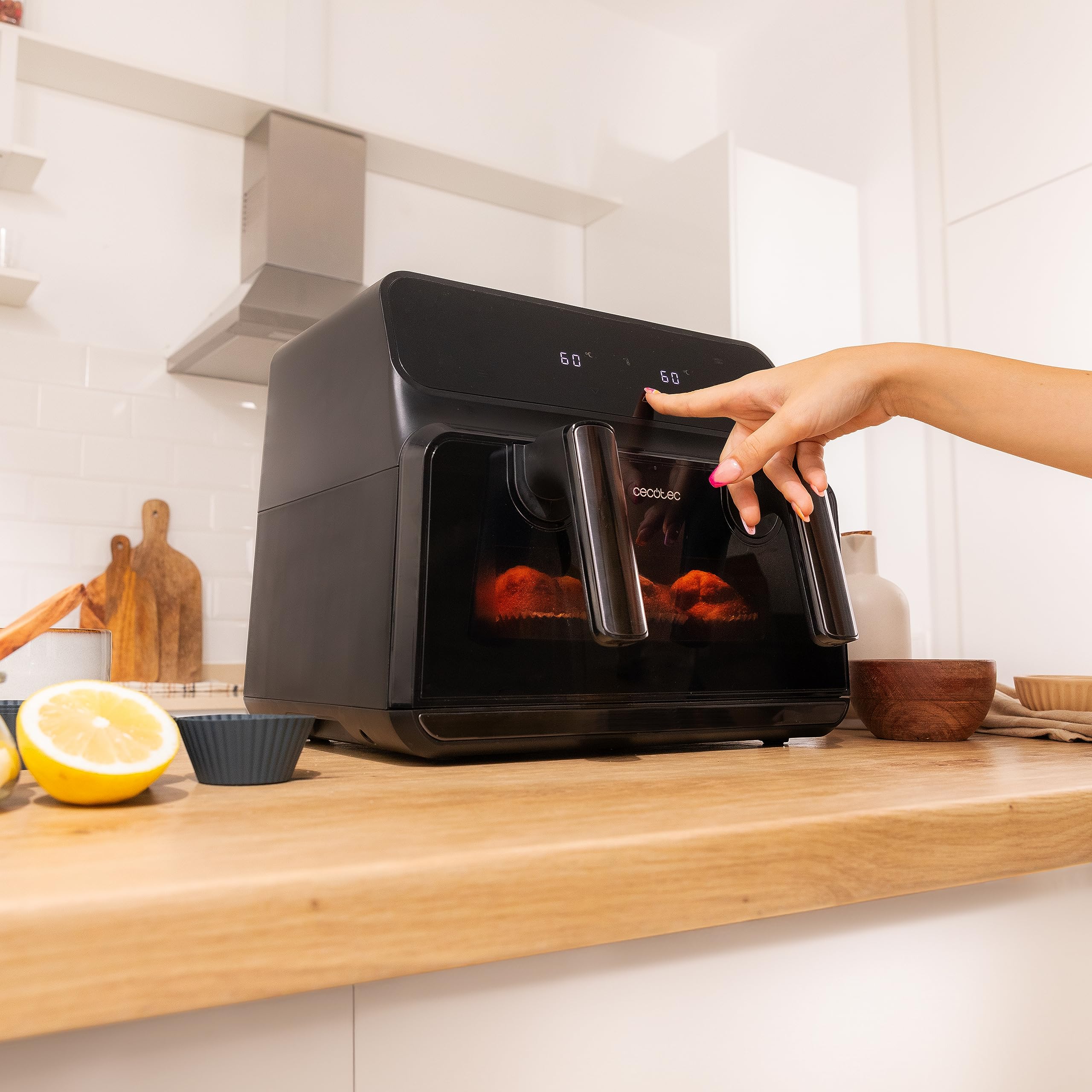 Cecotec Friggitrice ad Aria Cecofry Advance 9000 Window. Air Fryer 2200 W, Capacità 9 L, Dieta, Parete Divisoria Mobile 2 Cuvette 4,5 L, Doppia Temperatura 80-200 ° C, Finestra e Tecnologia Perfectcok