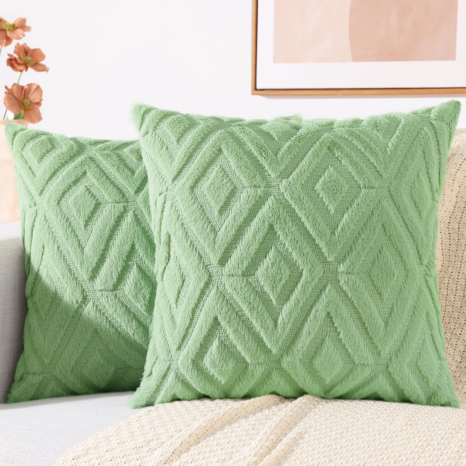 decorUhome Lot de 2 housses de coussin décoratives douces en fausse fourrure et laine pour canapé de printemps et canapé de printemps, 55 x 55 cm, vert sauge