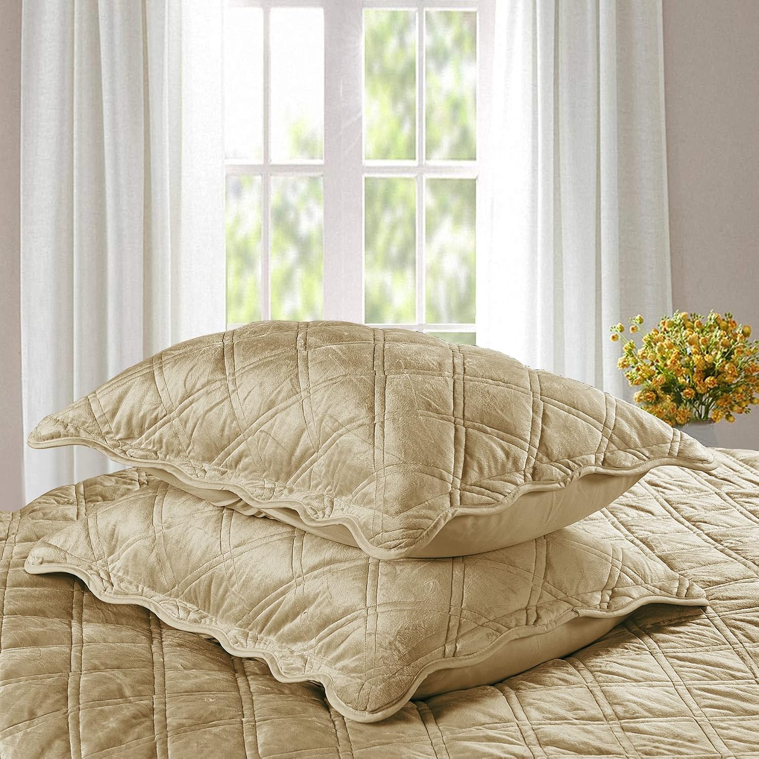 HESTIN 4 Piece Oversized Supersoft Elegant Diamond Pattern Quilt Microfiber Lightweight Coverlet with Scalloped Edge Bedding Set with Beautiful Stitching for All Season, 120" x 120",Tan