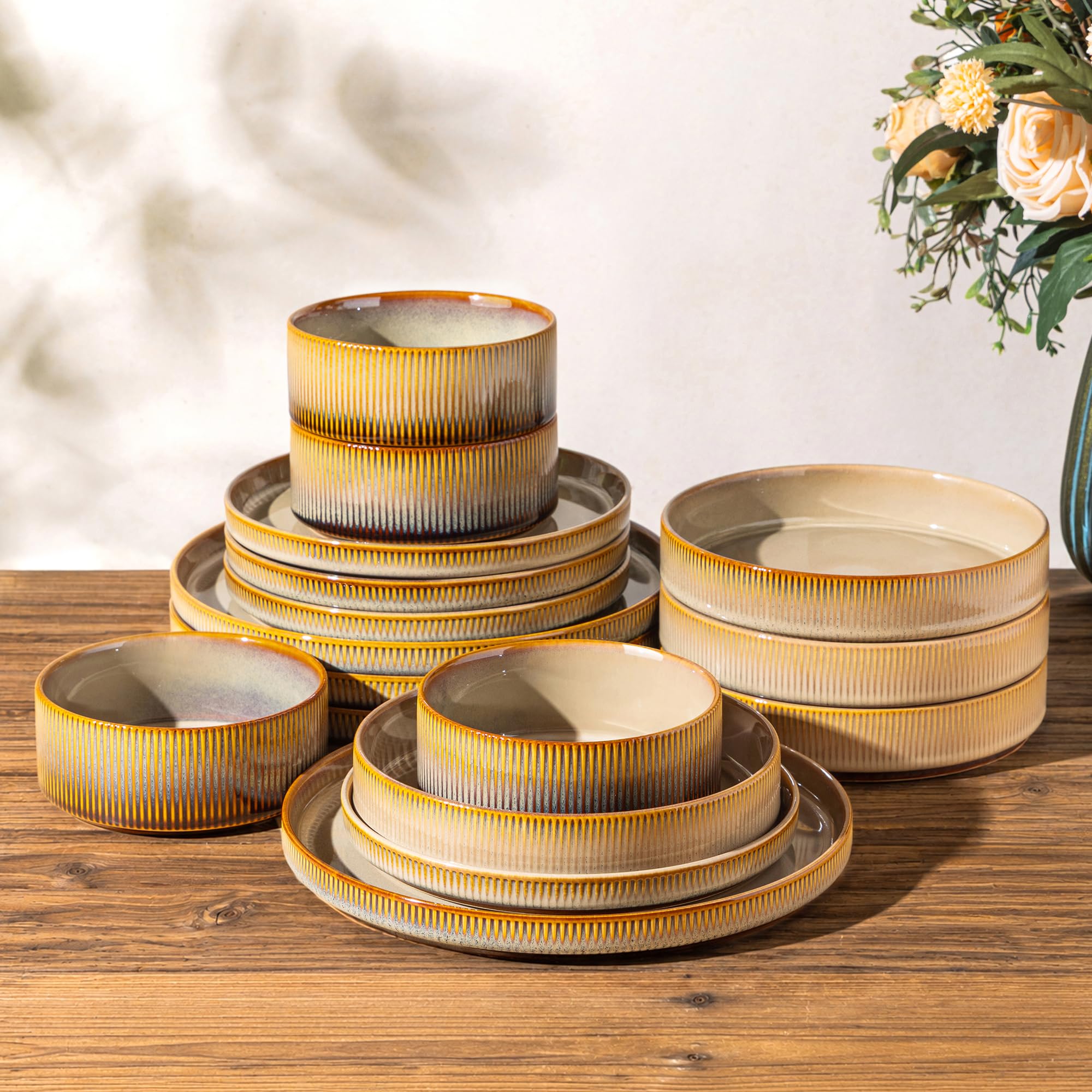 TheTerra Ceramic Dinnerware Set for 4, 16-Piece Plates and Bowls Set