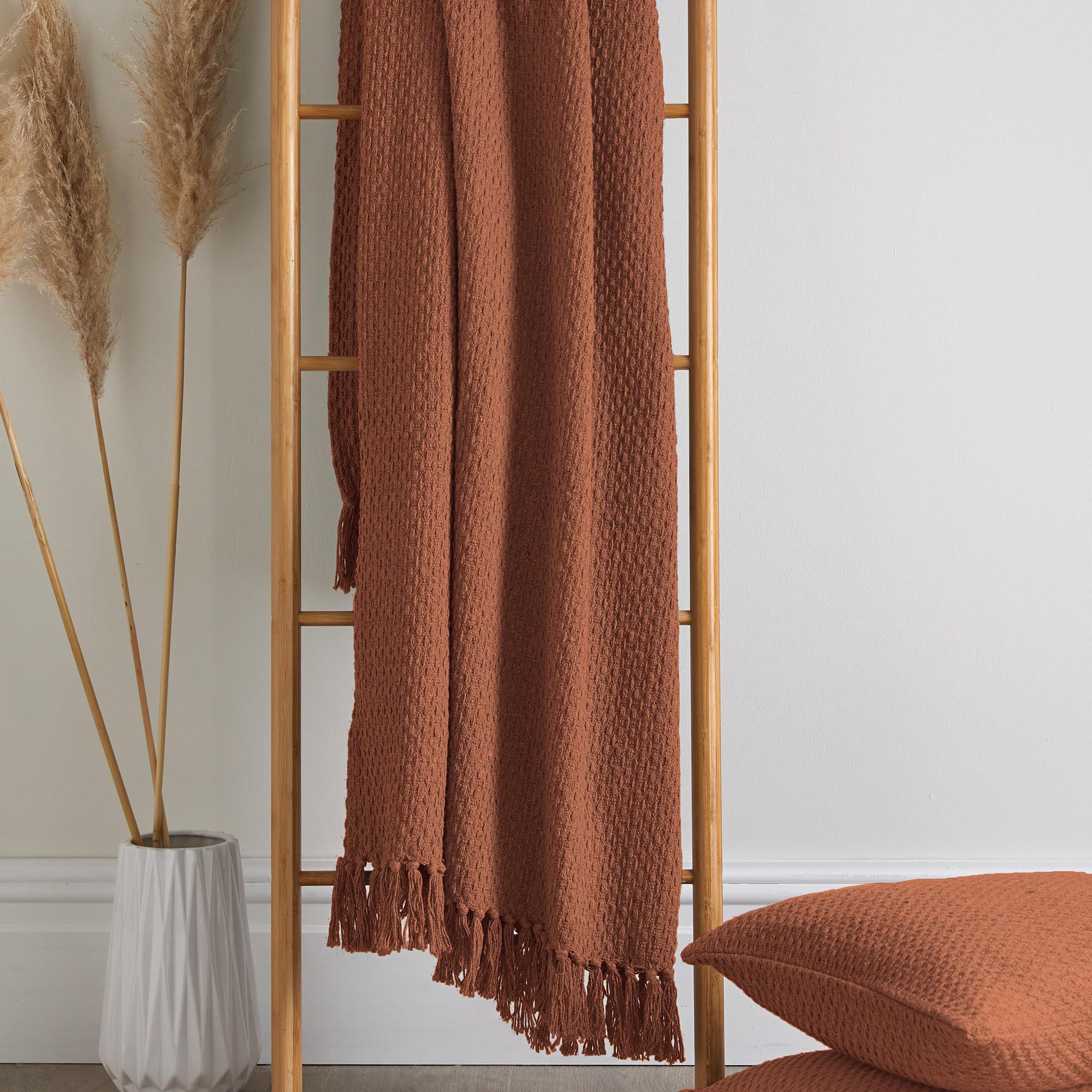 Drift Home, Terracotta Throw Blanket With Tassel (180 x 130cm), Sustainable Recycled Cotton, Woven Basket Weave - Image 3