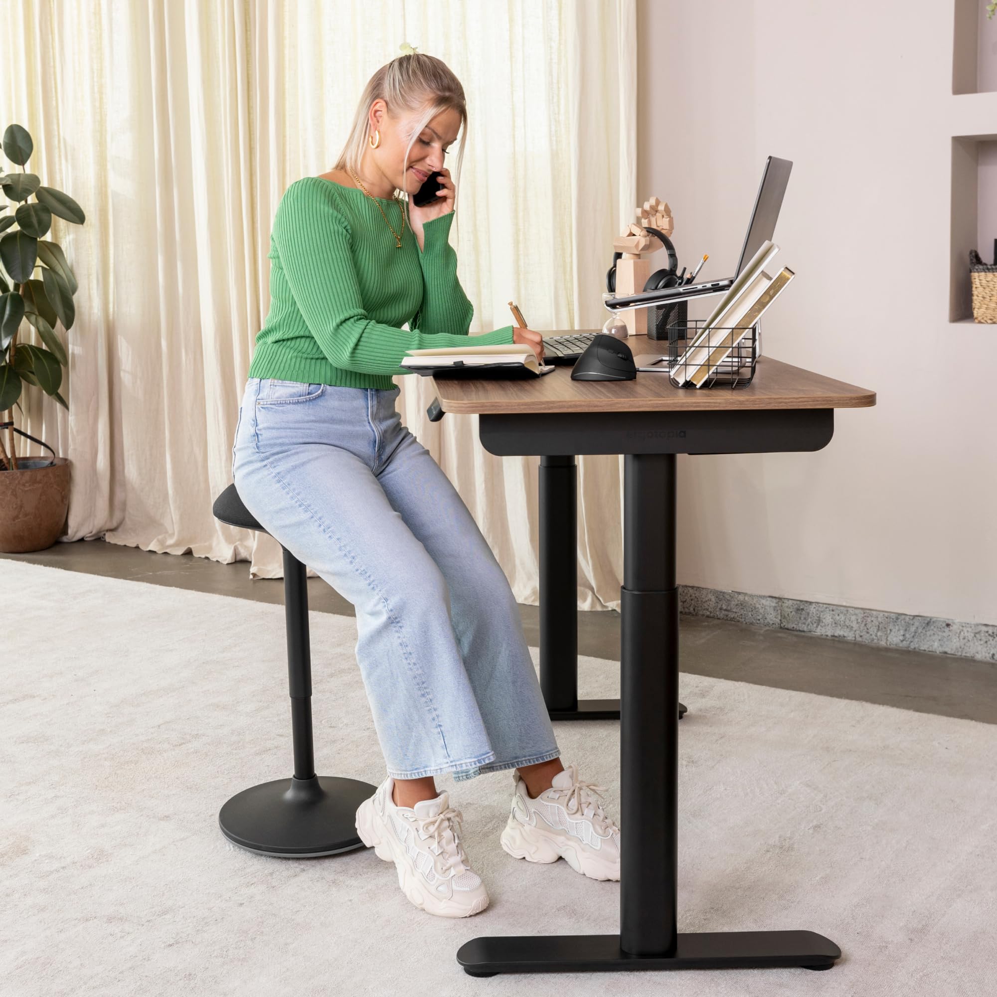 Ergotopia Desktopia One - Elektrisches Hochstellbare Tisch, Test und Angebote - Dettaglio
