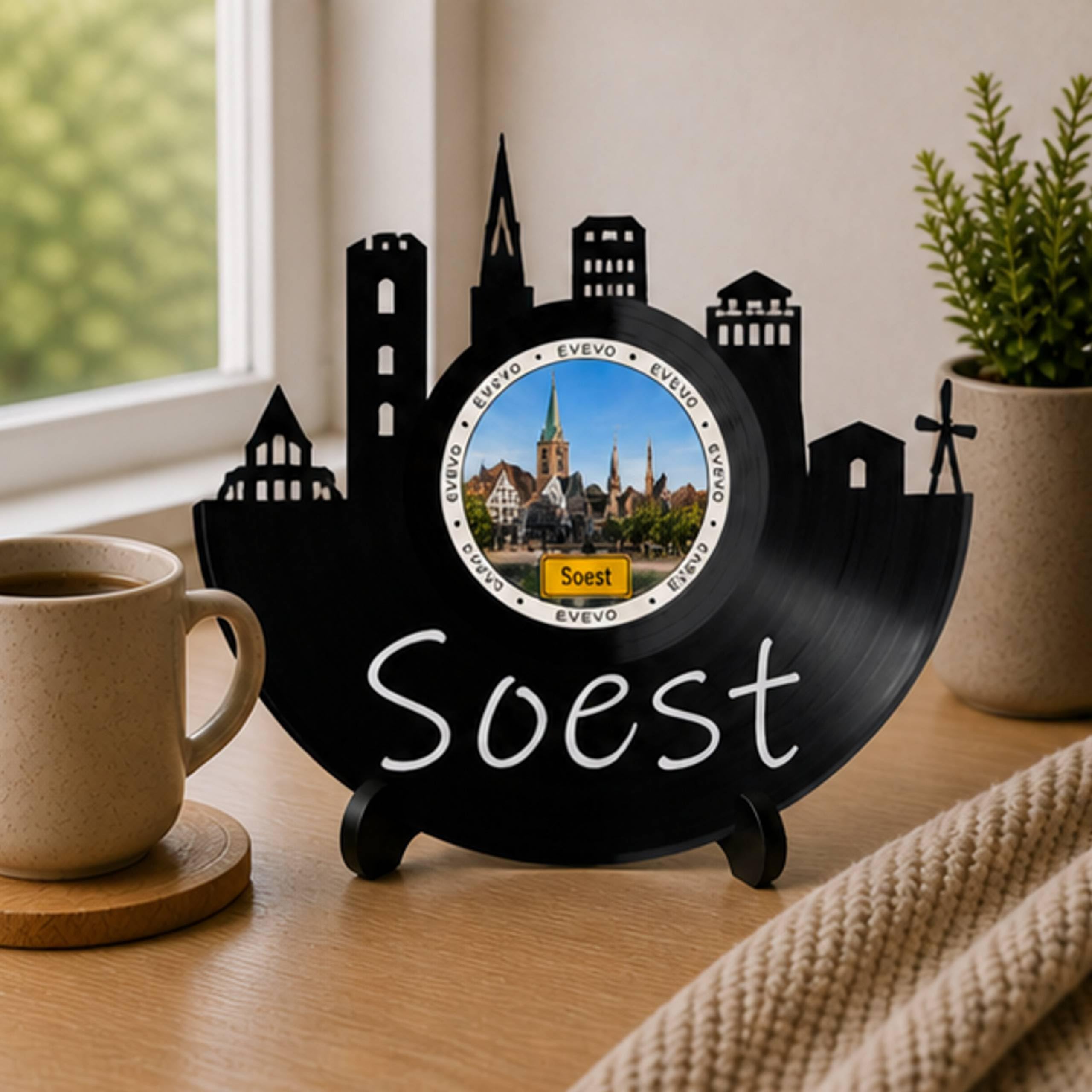 EVEVO D0069 - Decorazione da parete in vinile, soggetto: skyline della Westfalia, regalo per gli appassionati di Soest, Città Hansestad, amanti della pietra arenaria verde