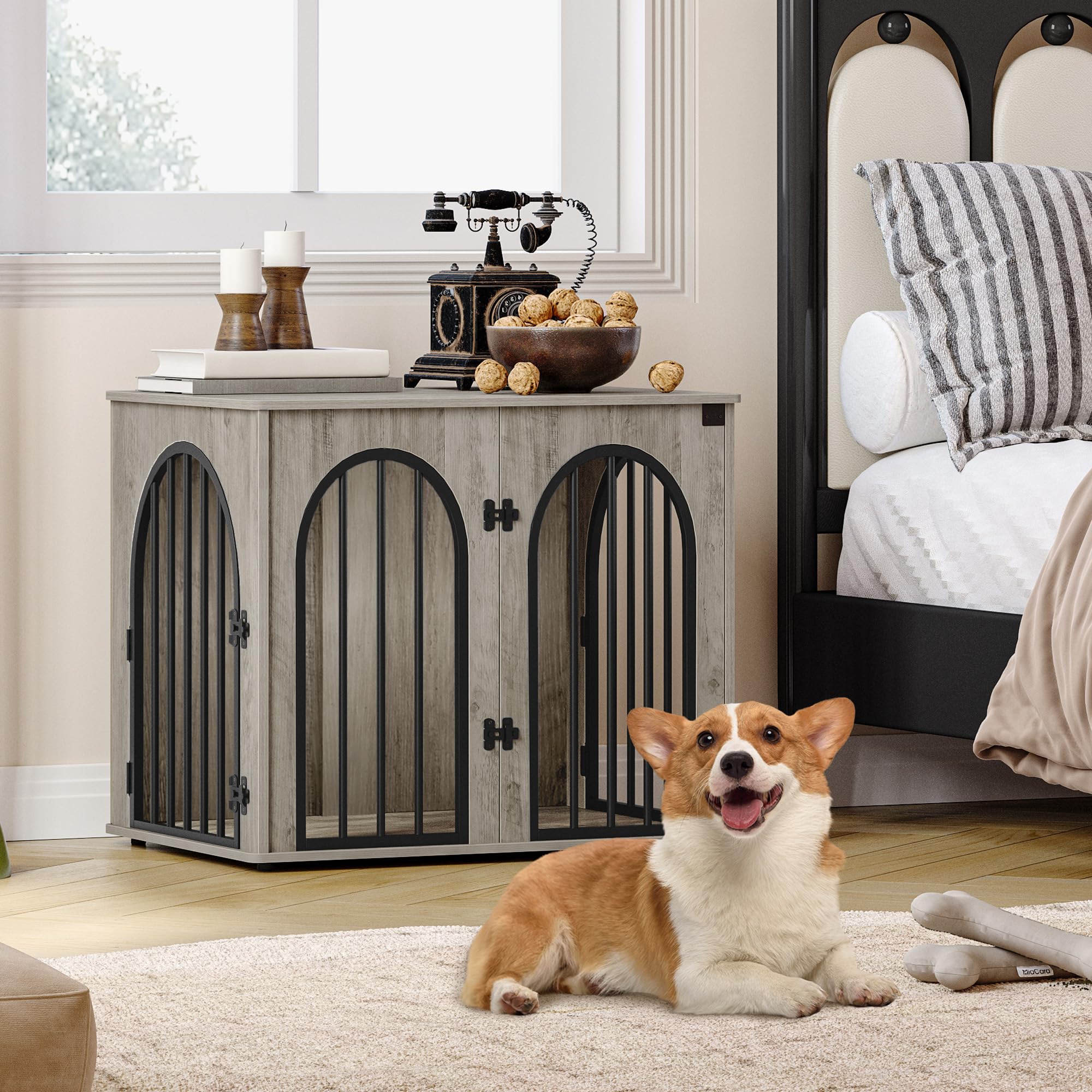 Cage pour Chiens 68cm Table d'Appoint Niche Moderne Intérieur 3 Portes Porte arquée 68 x 49 x 56 cm Ivoire Clair