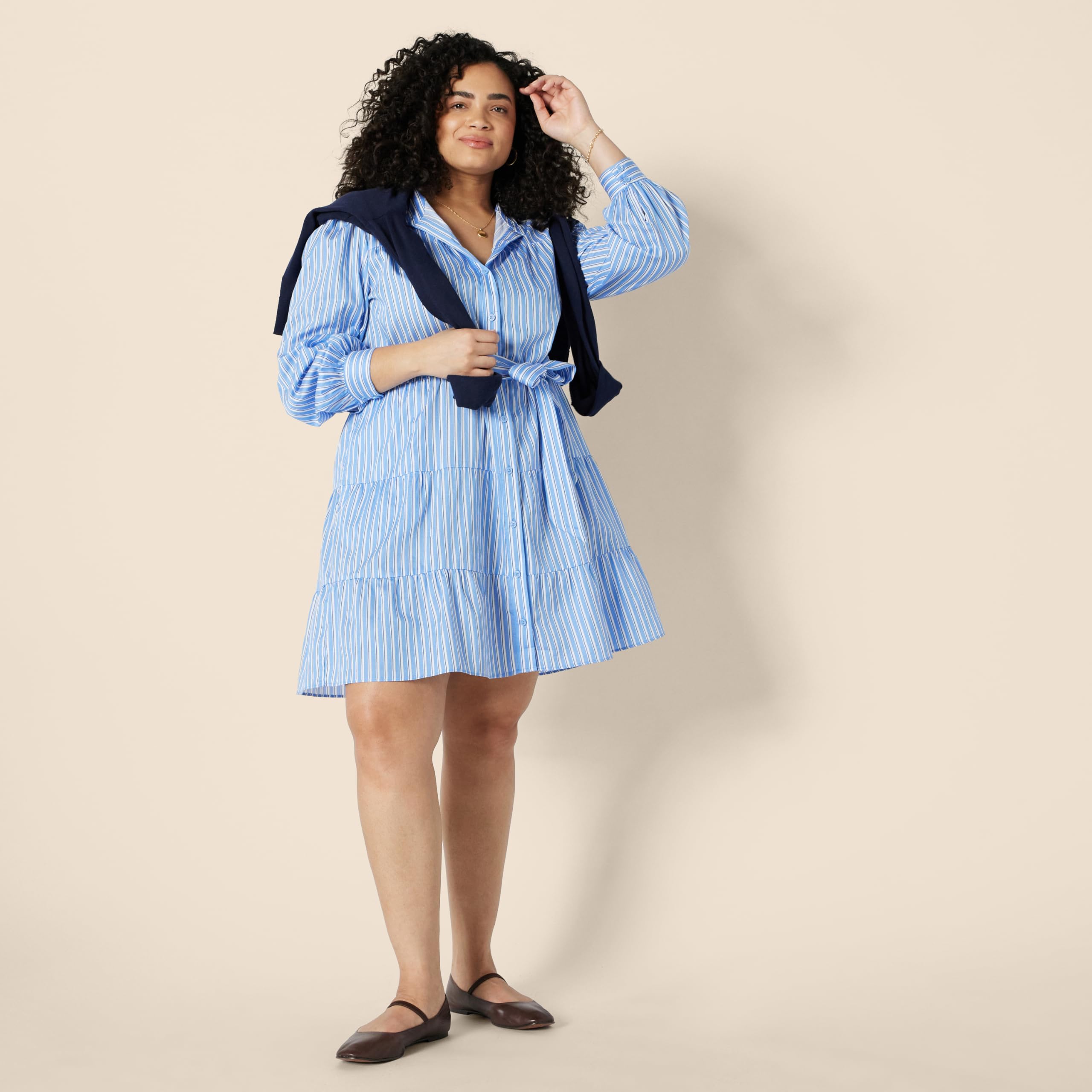 Amazon Essentials Femme Robe Chemise à Volants en Satin de Coton, Coupe Classique