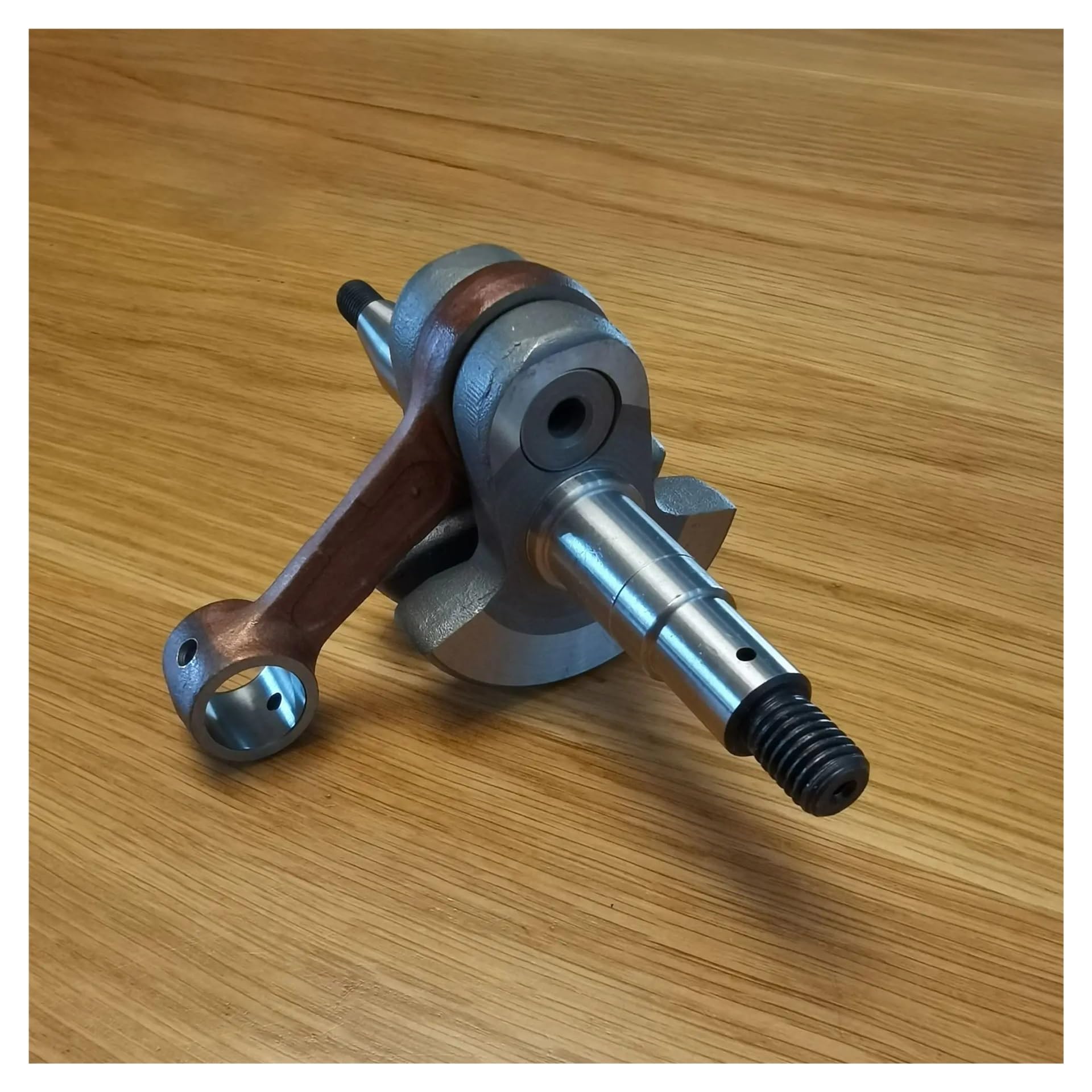 Cigüeñal Compatible con 359 357 357XP Reemplaza n.° 537 15 68-01 Repuestos de Motosierra Accesorios para cortacésped(with Oil Seal)