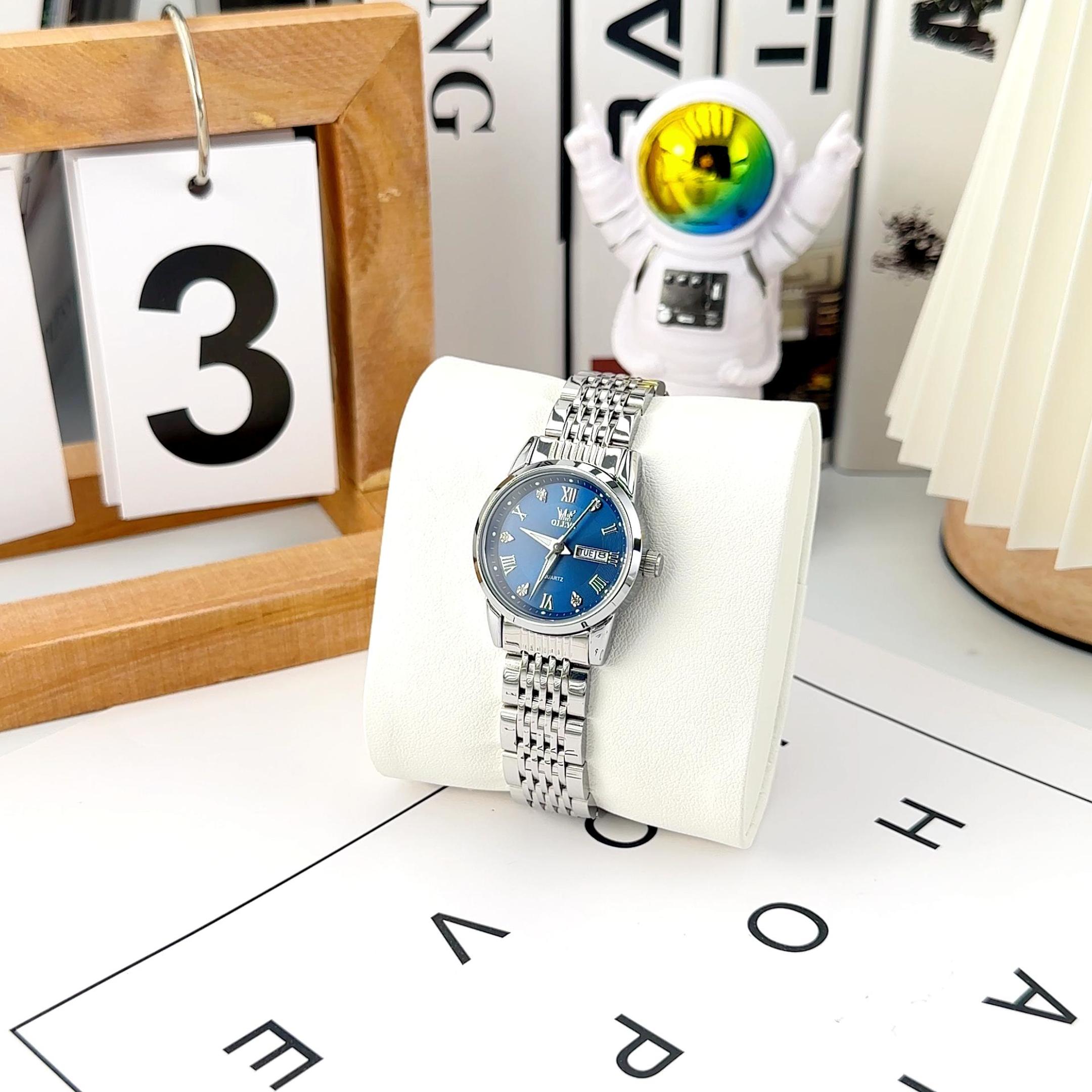 Sku0450 Retro Silver Blue dial Women Casual Round Watch Stainless steel+gift bag Petite | Royal blue – VEJRHØJ main image 2