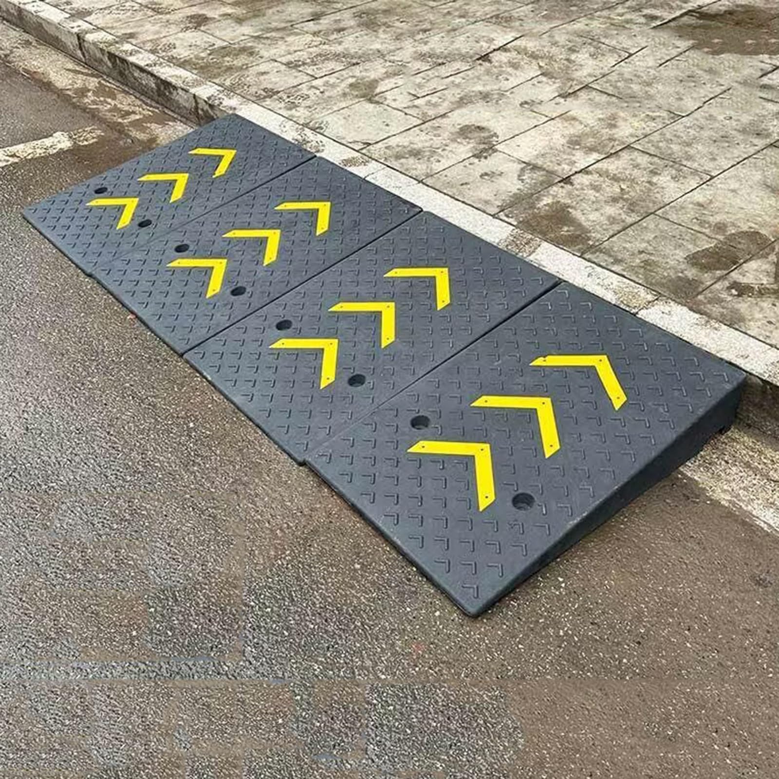Rampa De Bordillo De Goma, Rampa De Escalón Engrosada, Alfombrilla Antideslizante For Rampa De Carga Y Descarga De Vehículos, Rampa De Transición Suave For Umbrales De Puertas.(19.7 * 31.5 * 4.72in)