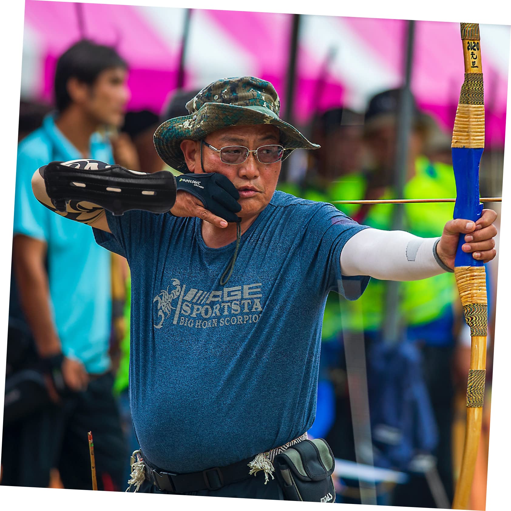 balacoo Genuine Arm Guards Arrow Protective Arm Sleeves for for Right or Left Hand