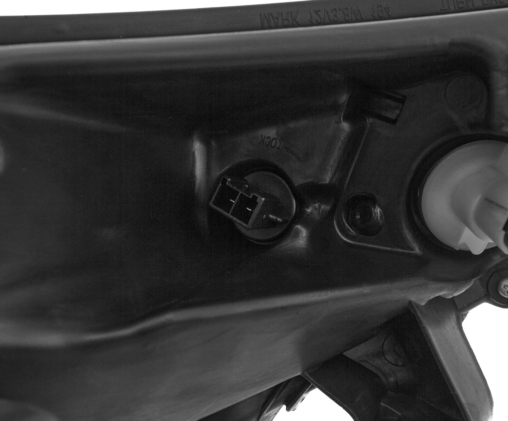 auto Fari anteriori Sinistra 261251KM0A compatibile per NISSAN JUKE F15, 11-08.14 con lampadine