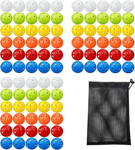 KISEER Paquete de 90 pelotas de golf coloridas de plástico para práctica, flujo de aire, pelotas de golf huecas de entrenamiento con malla de
