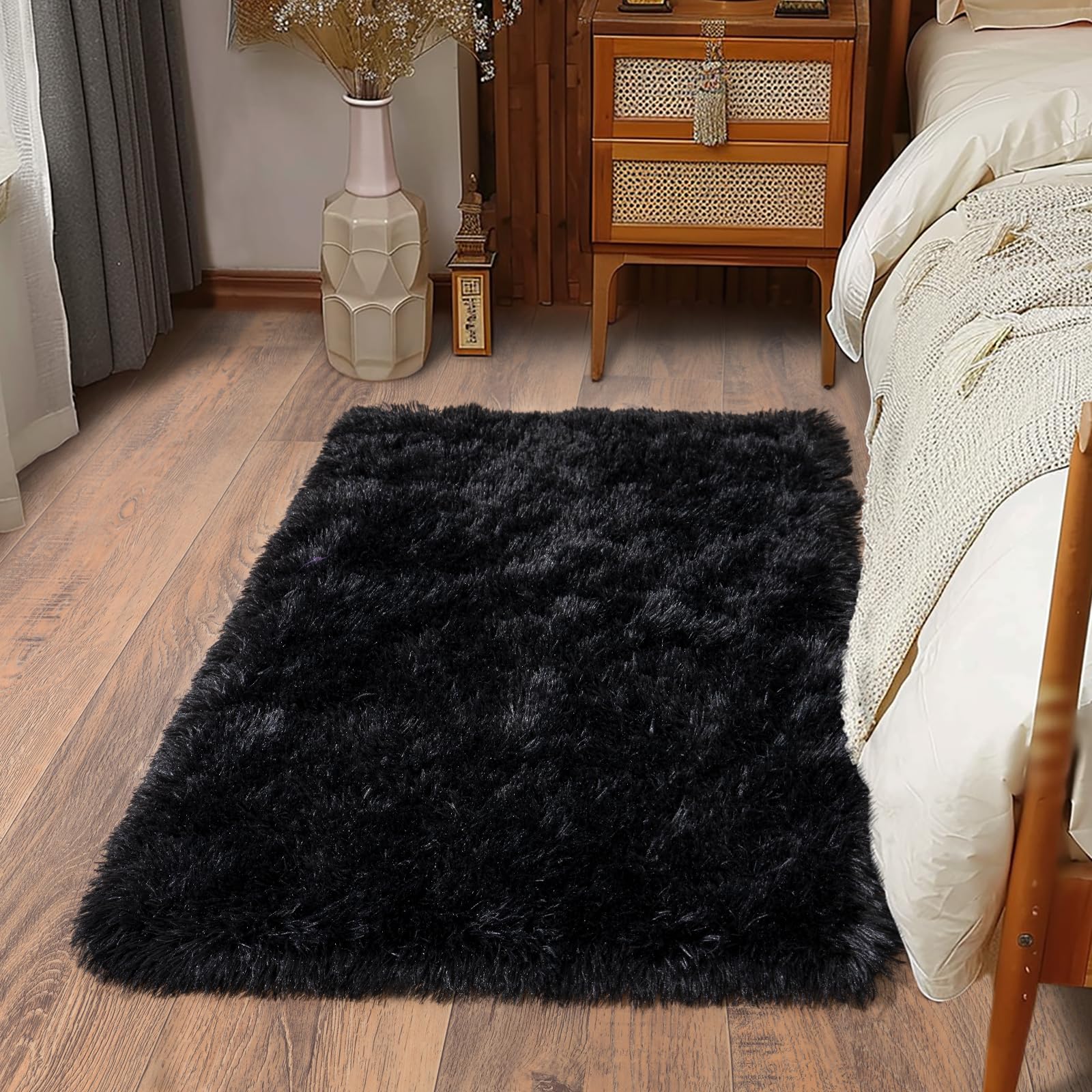 Ailyei Soft Runner Rugs for Bedroom Hallways, 2x3 Black Fluffy Shag Throw Area Rug Non Slip for Bedside Dorm, Long Shaggy Furry Carpet for Nursery