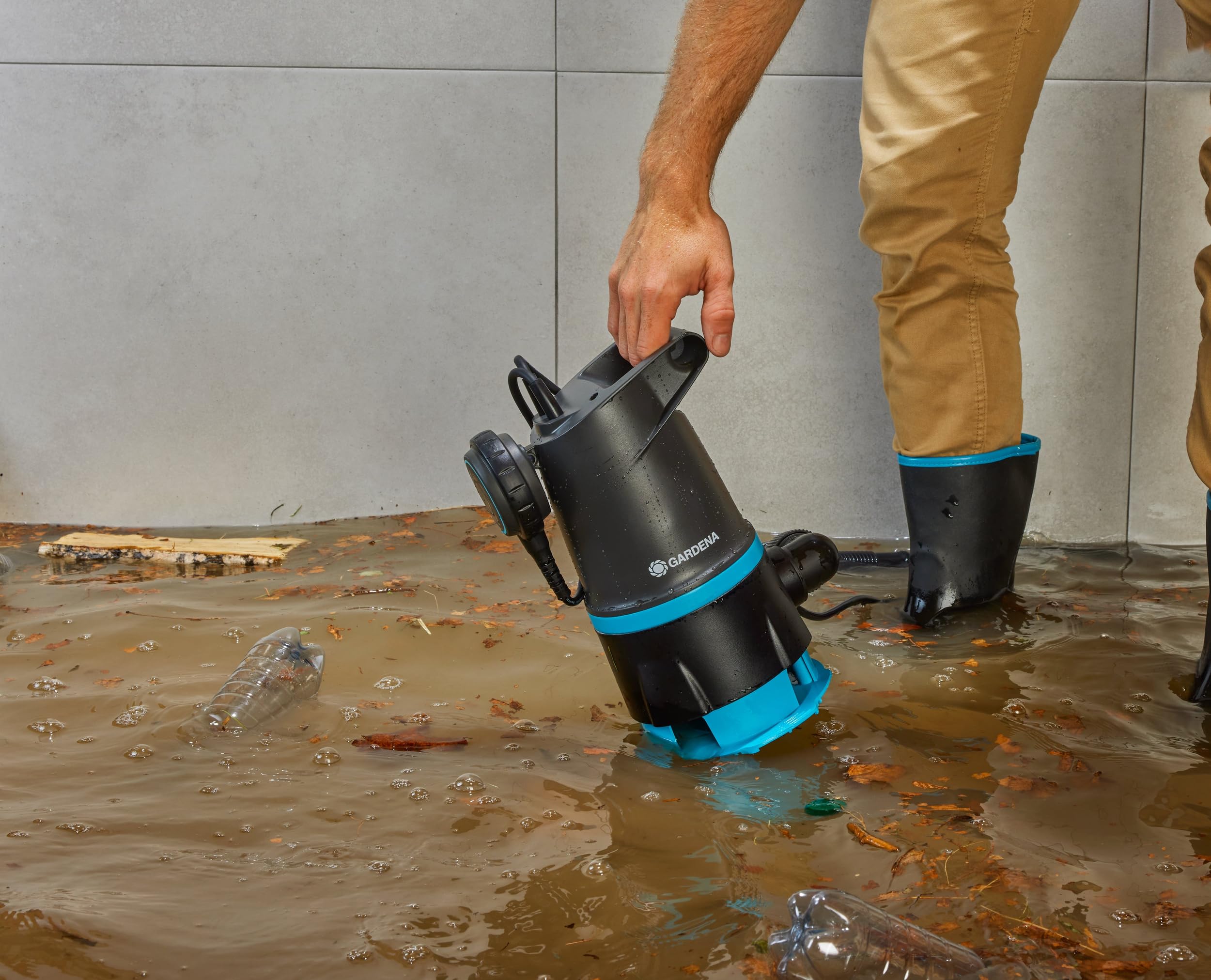 Pompe submersible GARDENA 09018-47 20000 l/h 9 m