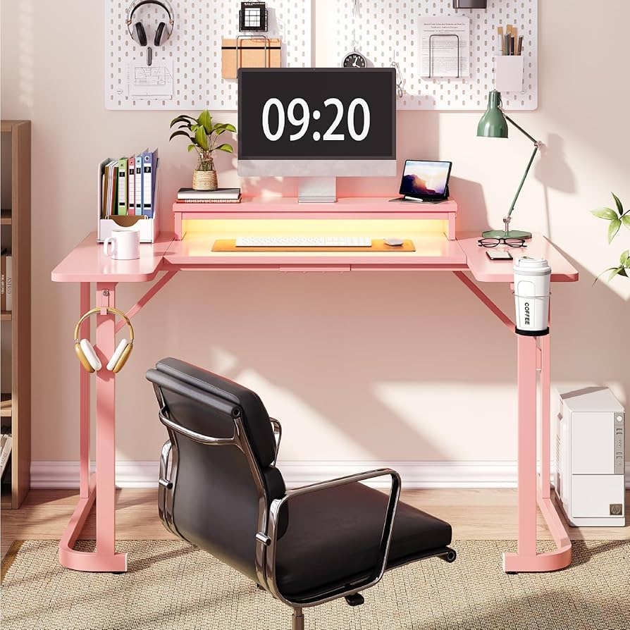 Bestier ゲーミングデスク 幅130cm×奥行80cm LEDライト付き Amazon | Bestier ゲーミングデスク 幅130cm×奥行80cm ゲーム