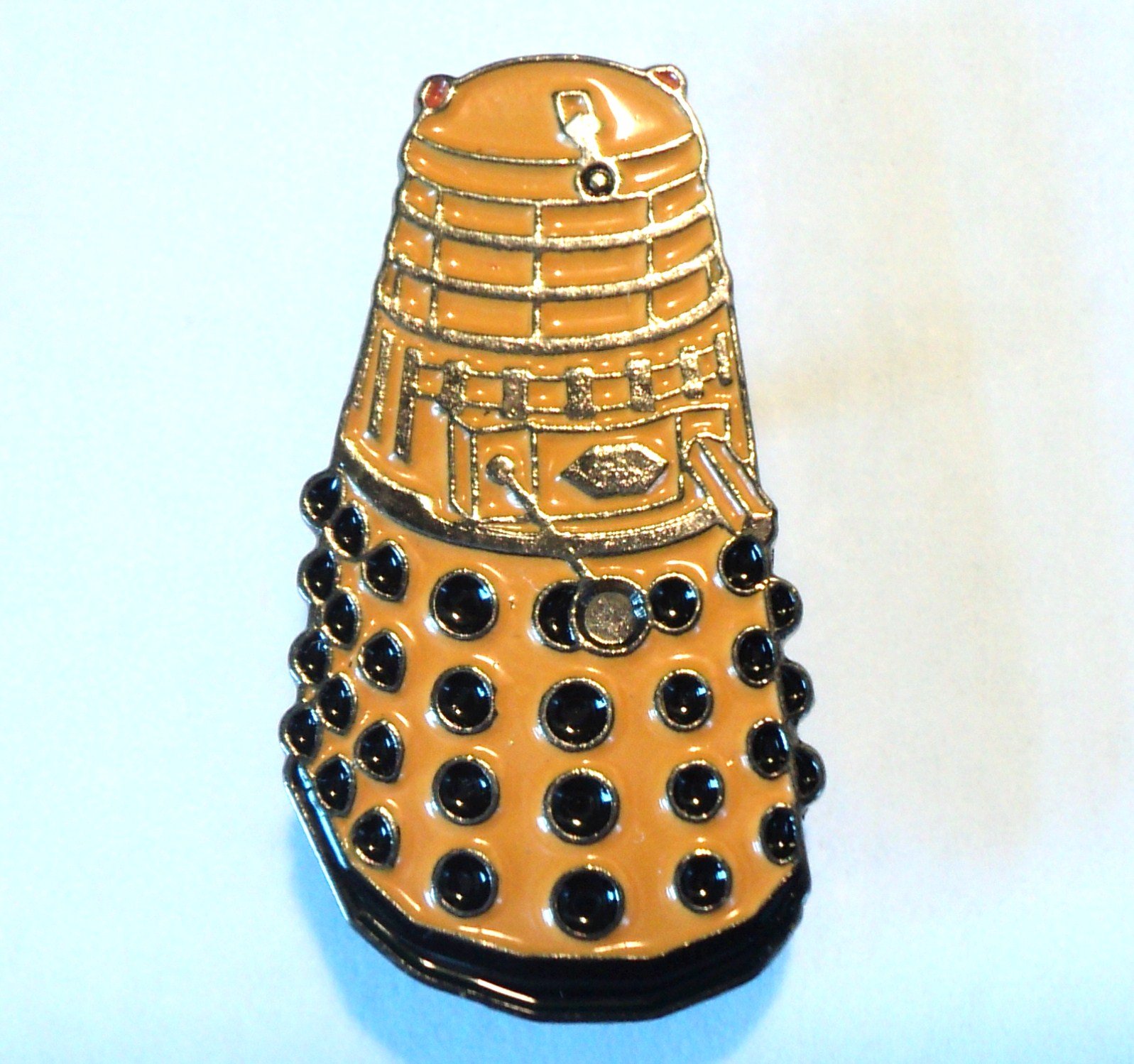 Doctor Who Orange Dalek Metal Enamel Pin Badge