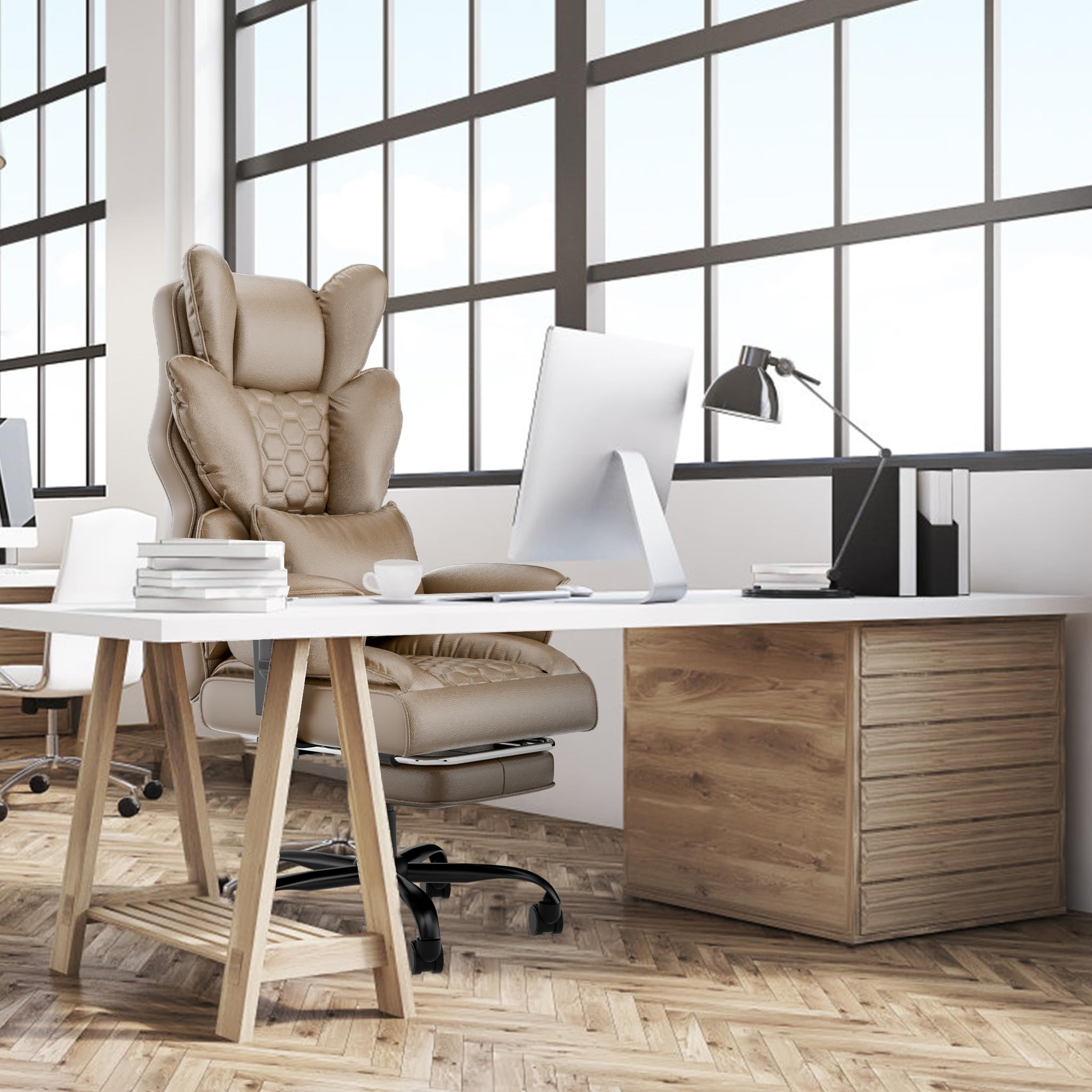 LZQ Ergonomischer Bürostuhl Leder Chefsessel mit Fußstütze, Gaming Stuhl Computerstuhl aus PU, 90-150° Verstellbare Rückenlehne, Höhenverstellbare Armlehnen, 150kg Belastbar für Büro, Braun