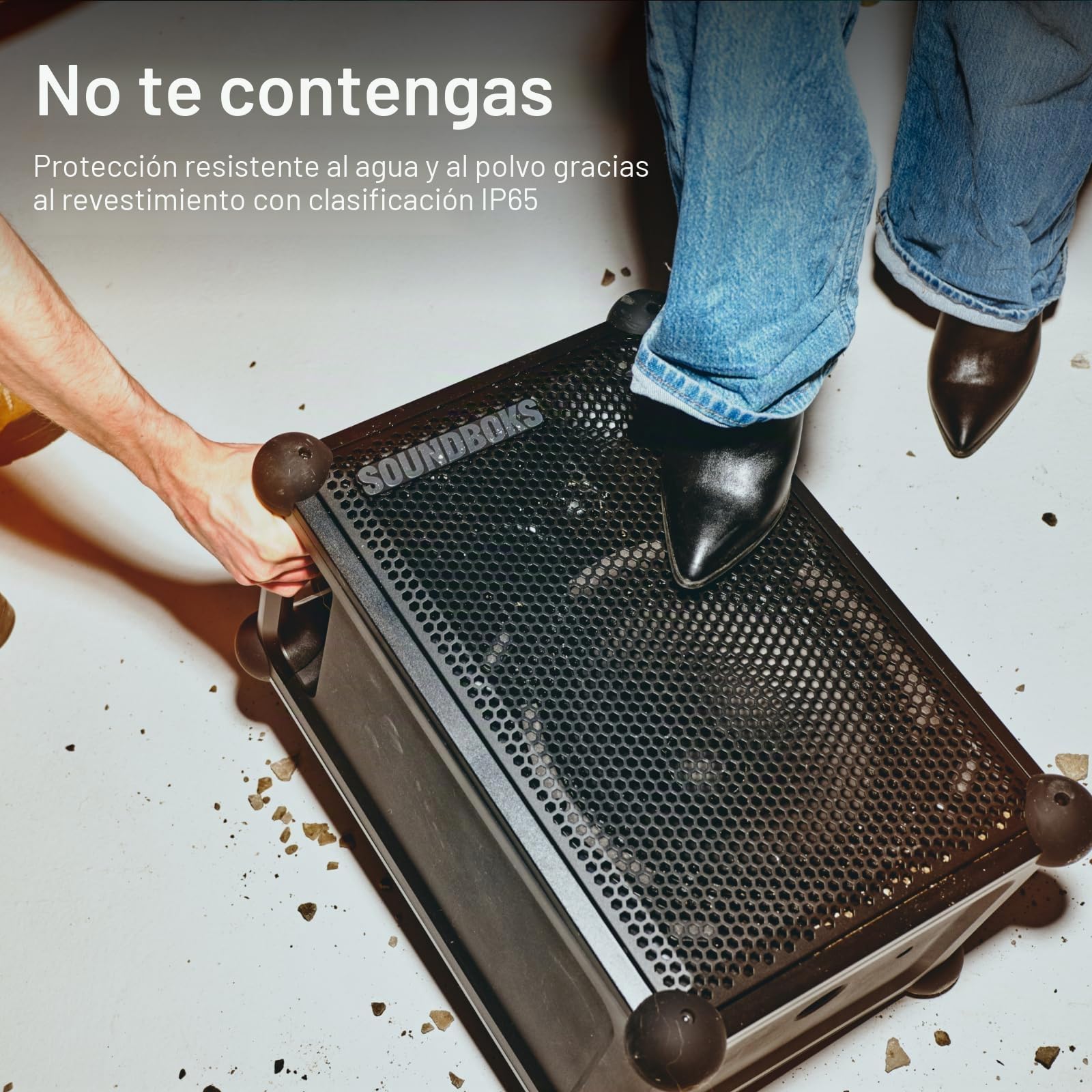 SOUNDBOKS Mix – Altavoz Bluetooth portátil – Robusto e impermeable (IP65) – Batería USB-C – Extremadamente ruidoso – 121dB – Altavoz interior y exterior – 40 horas de autonomía – (negro)