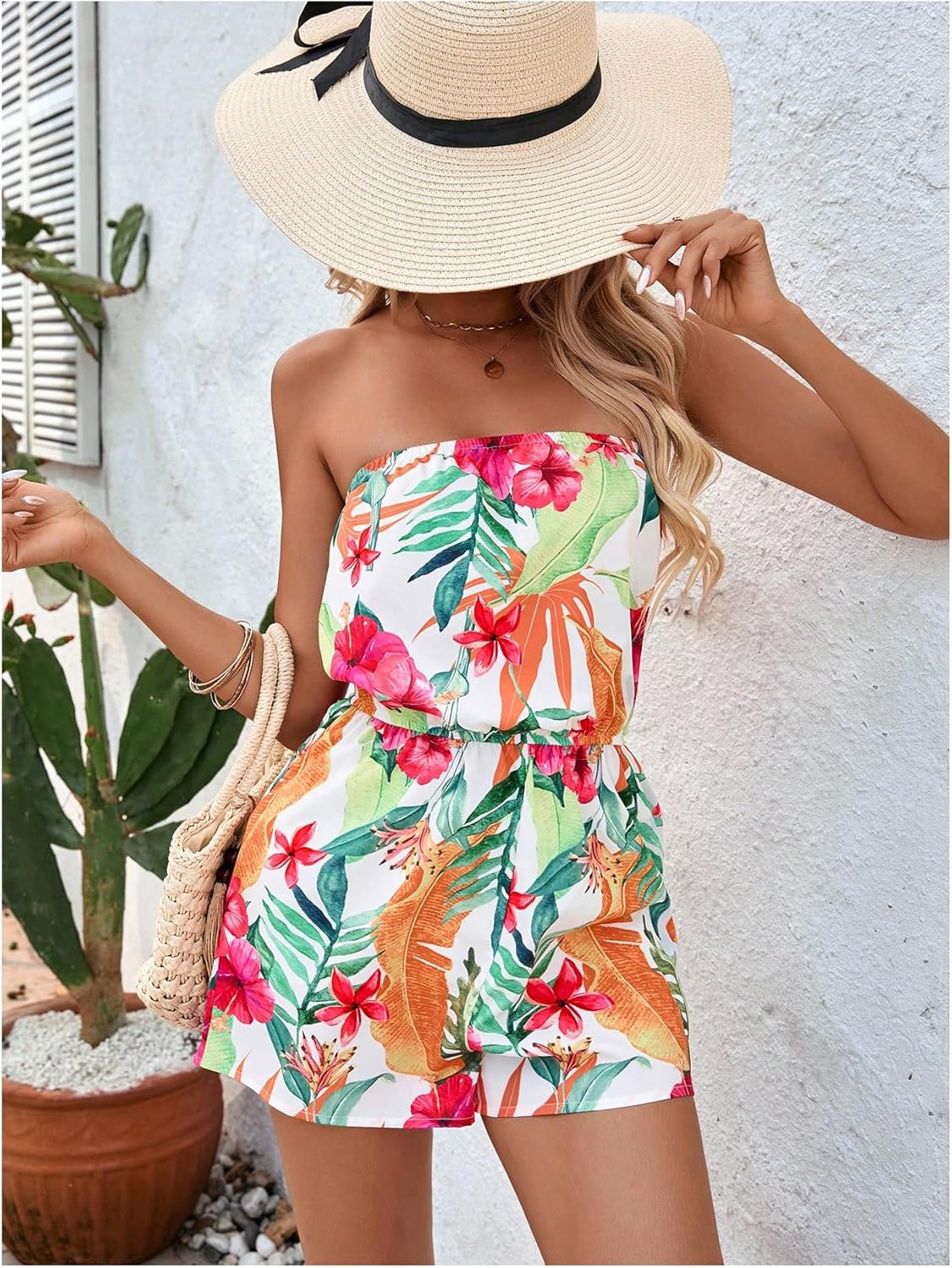 WDIRARA Women's Tropical Print Sleeveless Strapless Wide Leg Tube Romper Jumpsuit Boho Shorts - Image 4