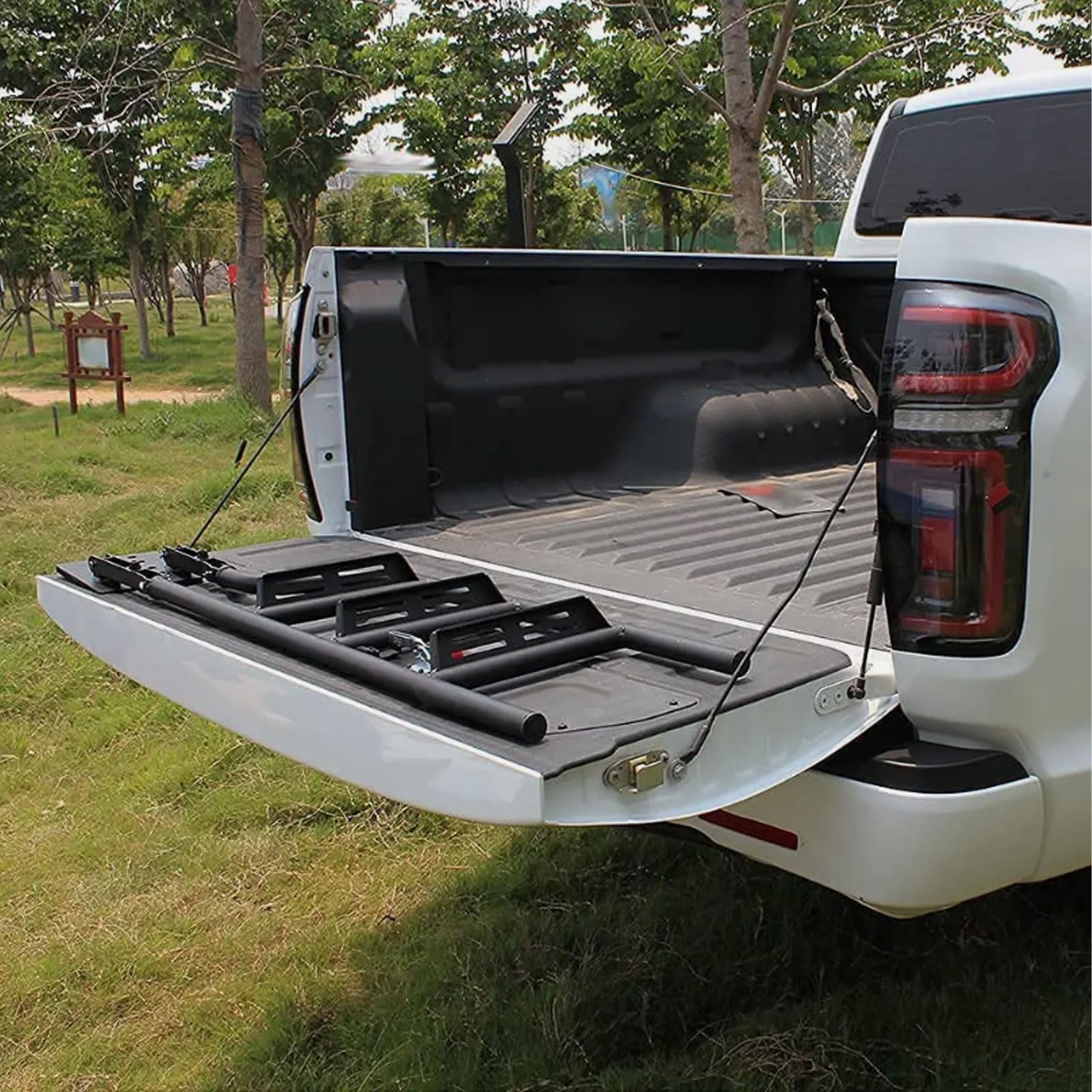 VERBANA Échelle de hayon Compatible avec Ford Ranger 2007-2023 Échelle de hayon pliante Échelle de lit de camion pour camionnette, Noir, HC1001