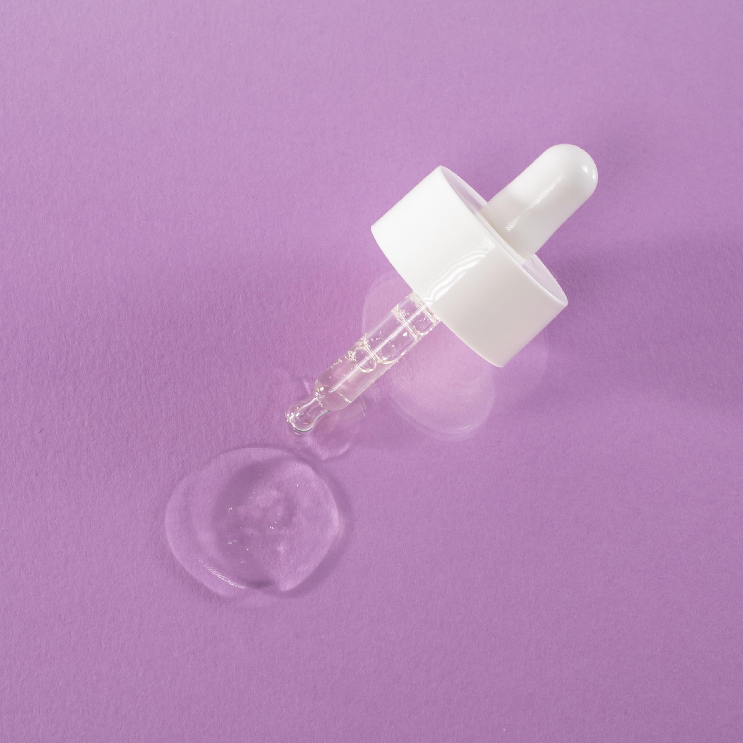 Siero Viso Antiage, Azione rimpolpante e antirughe, Effetto Filler, con Acido Ialuronico, Peptidi, Estratti Naturali, Ideale per Tutti i Tipi di Pelle, 30ML