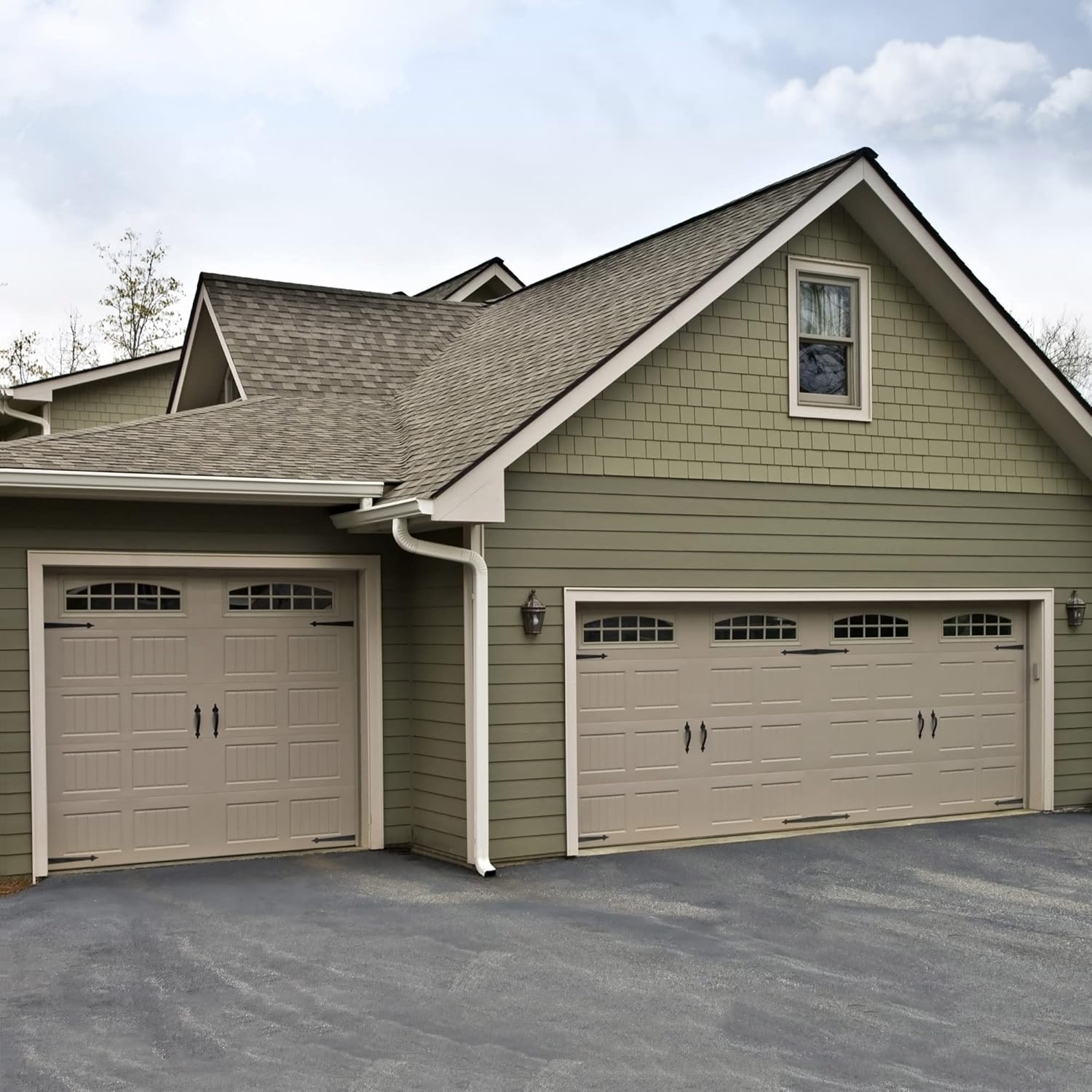 Classic Spade Magnetic Garage Door Hardware (6 Piece)