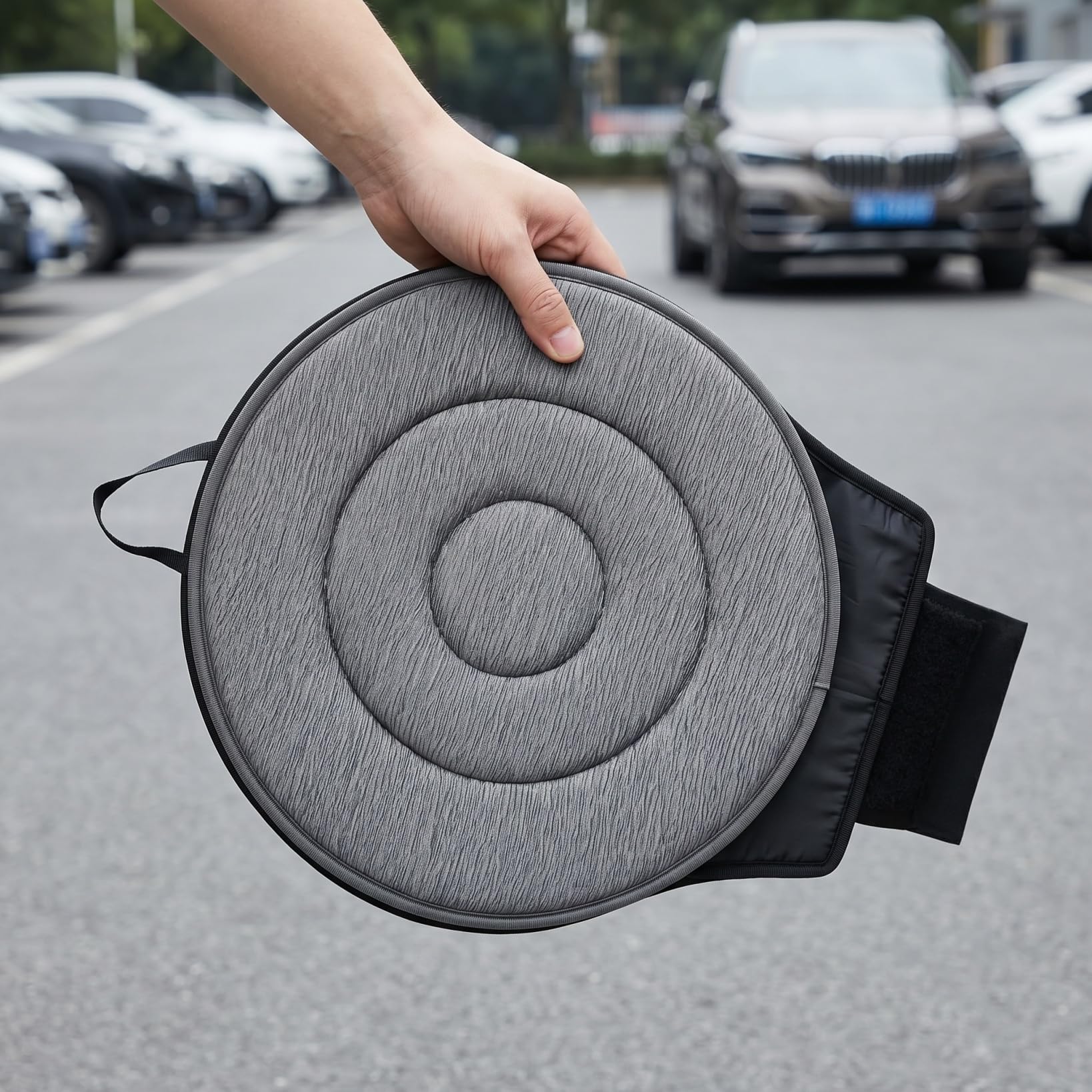 Cabilock Cuscino per seggiolino auto con rotazione a 360 gradi, multifunzione, cuscino girevole per il dolore, antiscivolo, design ergonomico, cuscino girevole per sedile auto, colore grigio