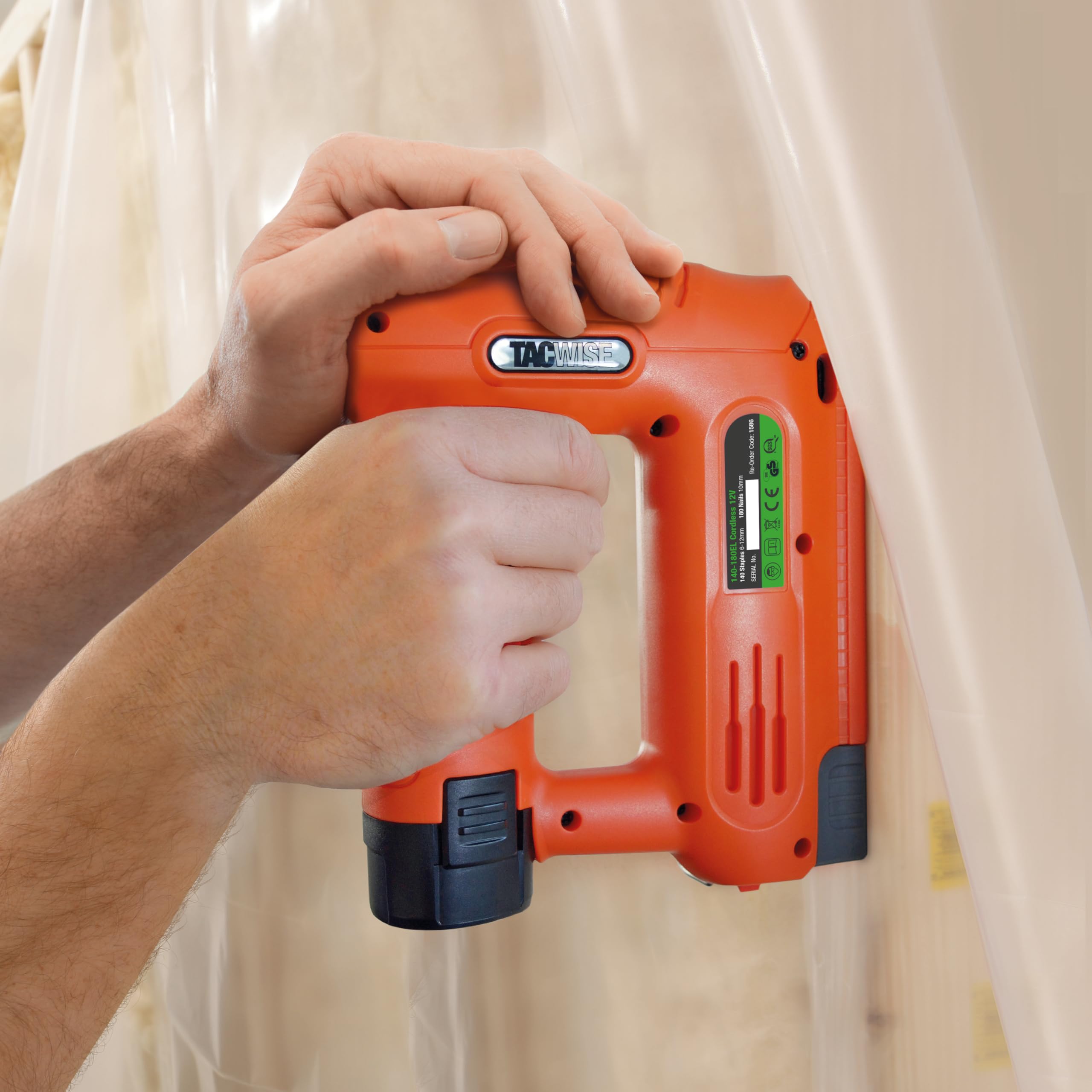 Tacwise 1586 140-180EL Graffatrice Chiodatrice a Batteria da 12V | Utilizza Punti di Tipo 140 / 6-12 mm e Chiodi di Tipo 180 / 10 mm, Include Borsa in Neoprene