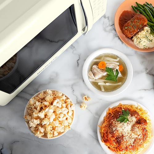 Miniatura 3 de Nostalgia Horno microondas retro de 700 W, capacidad de 0.7 pies cúbicos, bloqueo de seguridad para niños, 8 ajustes de cocción automática, ventana