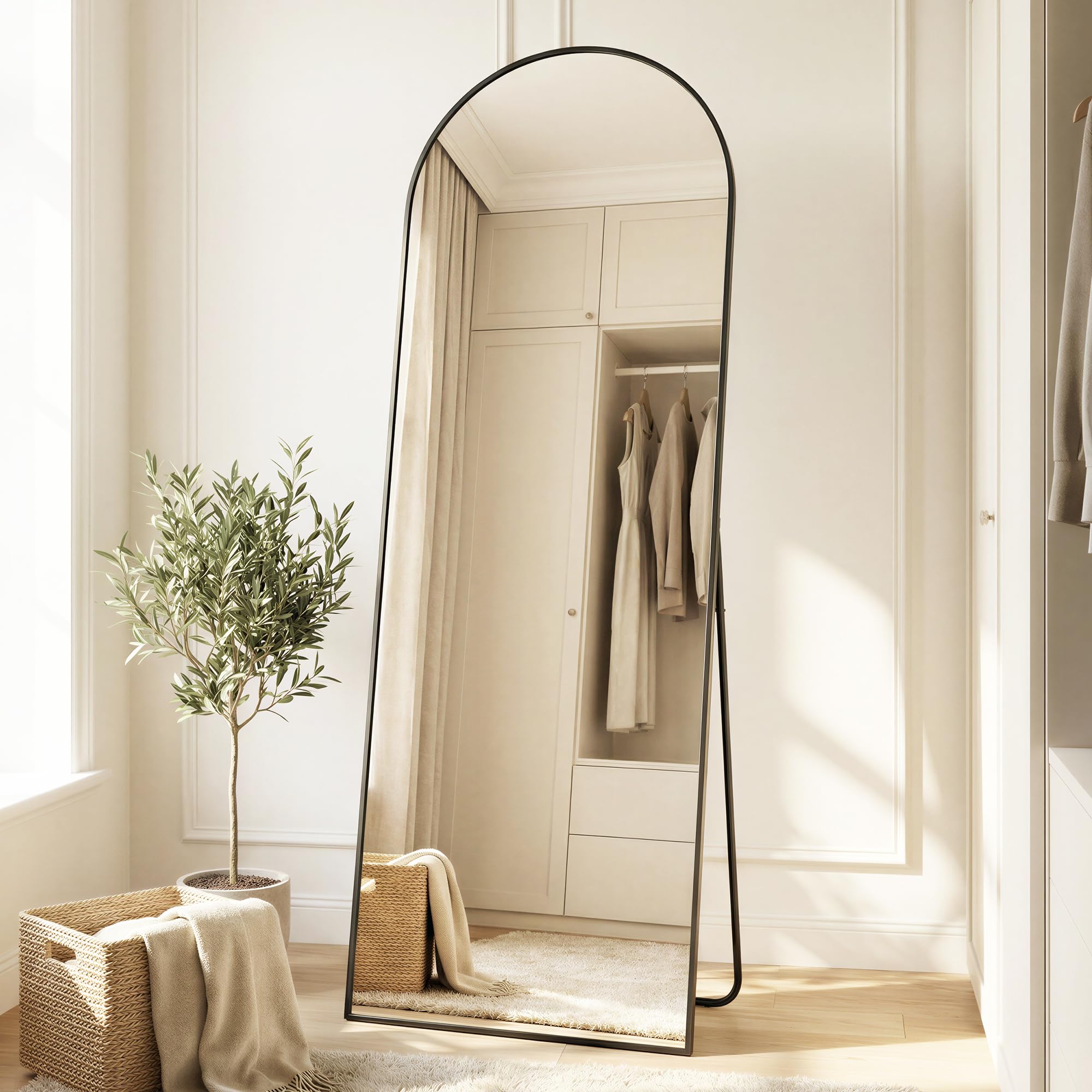 SONGMICS Miroir Intégral, 160 x 50 cm, Miroir Arqué sur Pied, à Poser au Sol, Cadre en Alliage d’Aluminium, Verre Trempé, pour Chambre, Salon, Dressing, Noir d'encre LFM031B01
