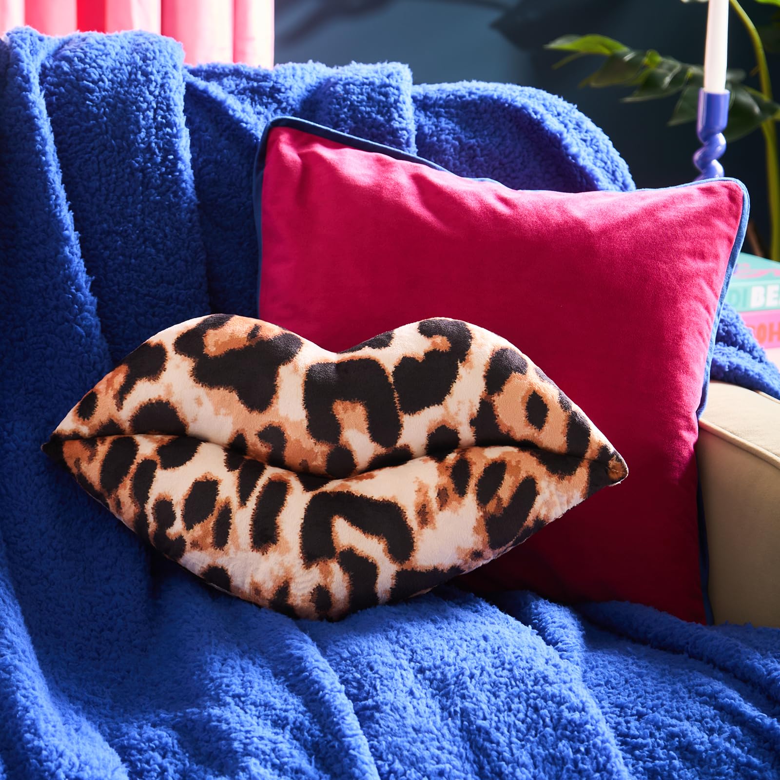 Ohs Lips Shaped Decorative Scatter Cushion Throw Pillow from B&Q