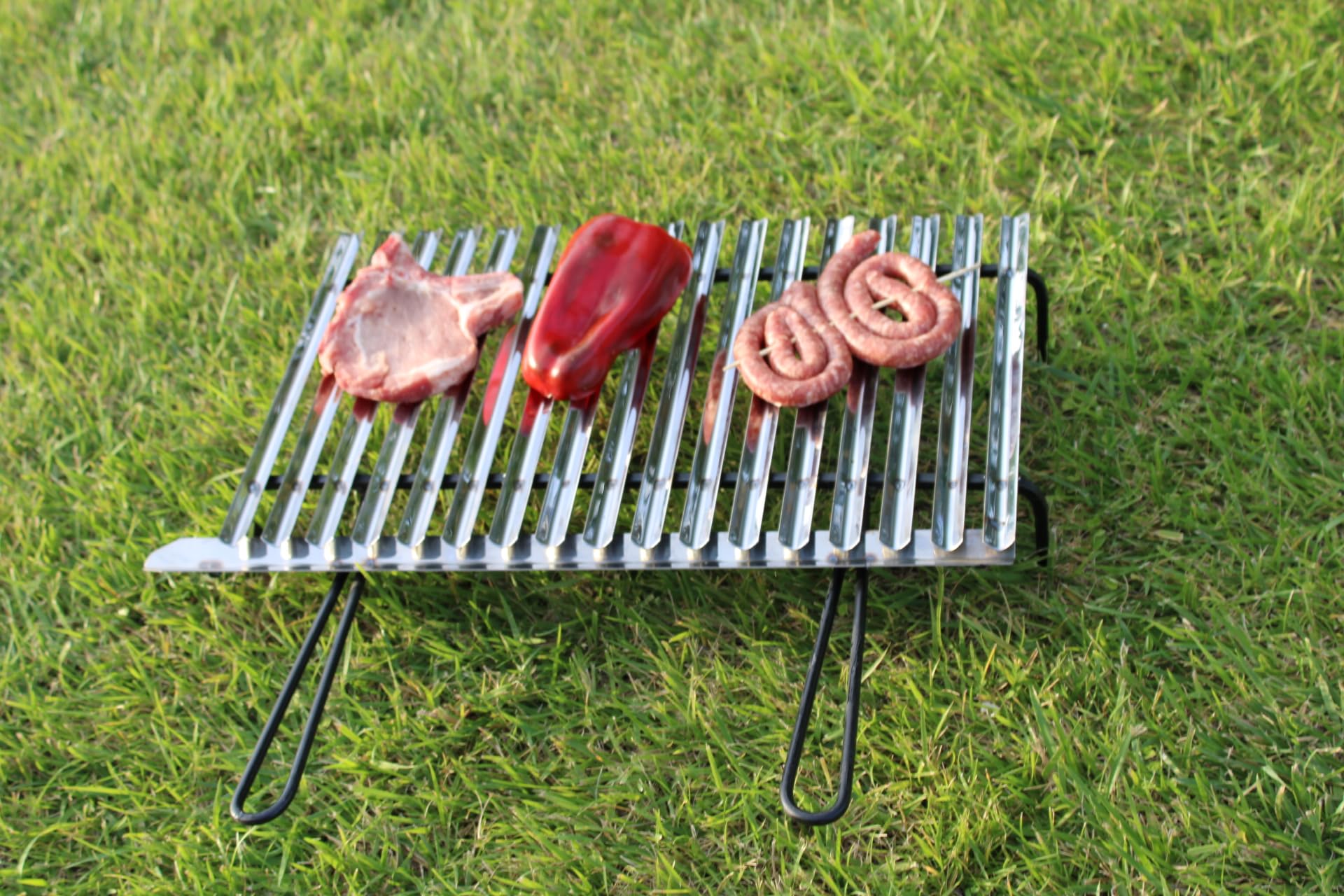 Graticola in acciaio inox per barbecue con sistema recupera grassi 60x35 cm