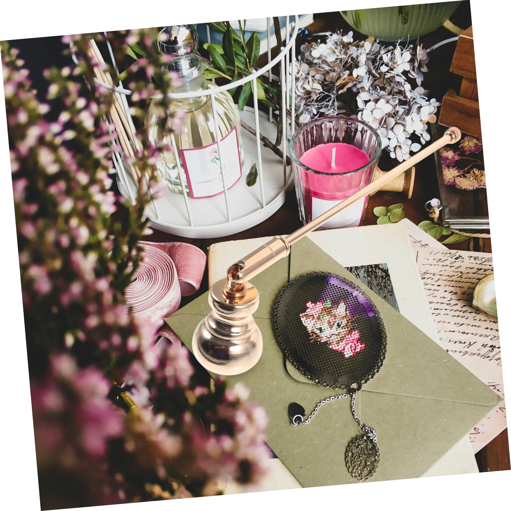 SOLUSTRE Candle Snuffer with Long Handle Candle Extinguisher for Safe and Effortless Decorative Accessory for Home