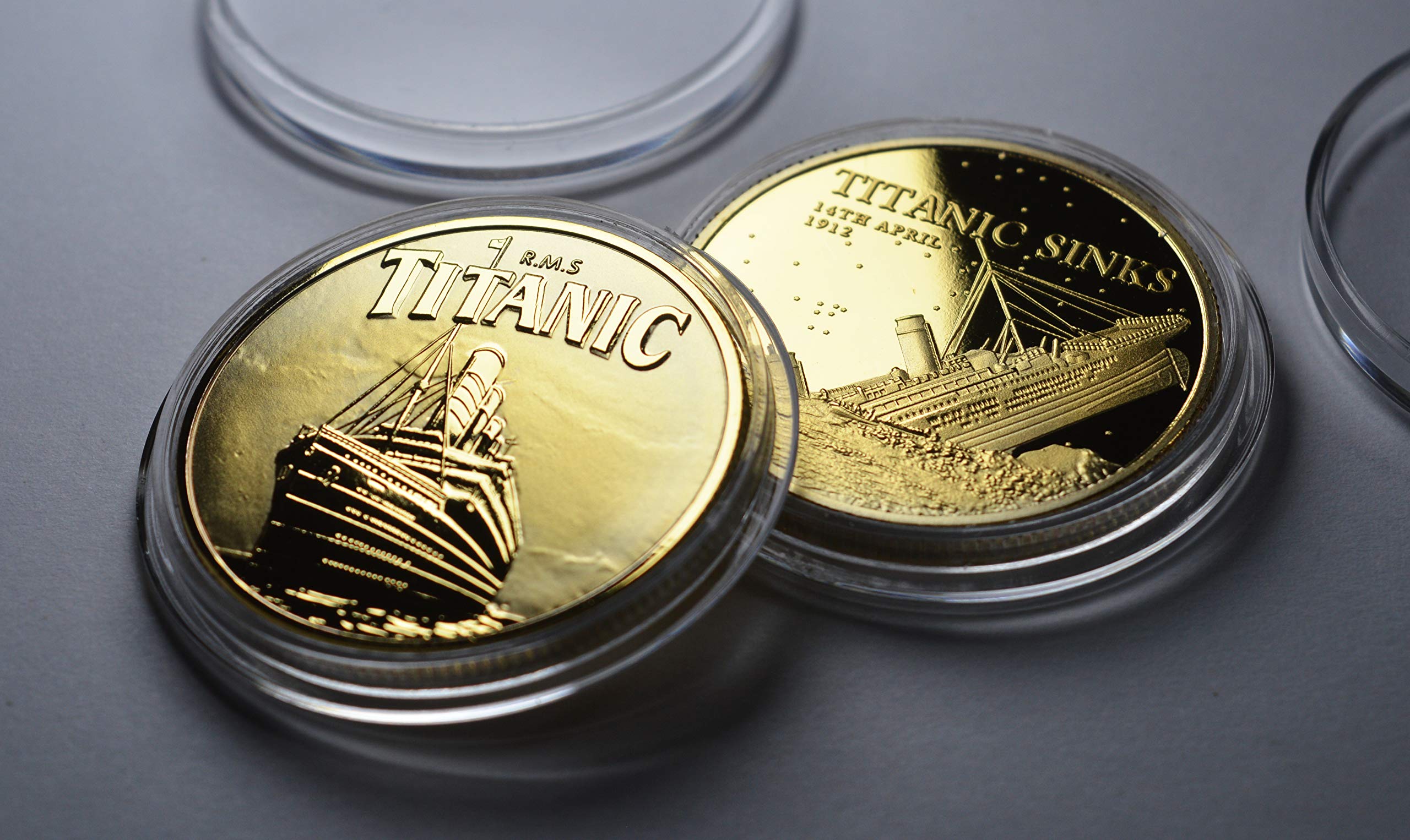 The Commemorative Coin Company Gold/White Rms Titanic 24Ct Commemorative In Capsule. Ocean Liner, Olympic Class, Star Line, 1912
