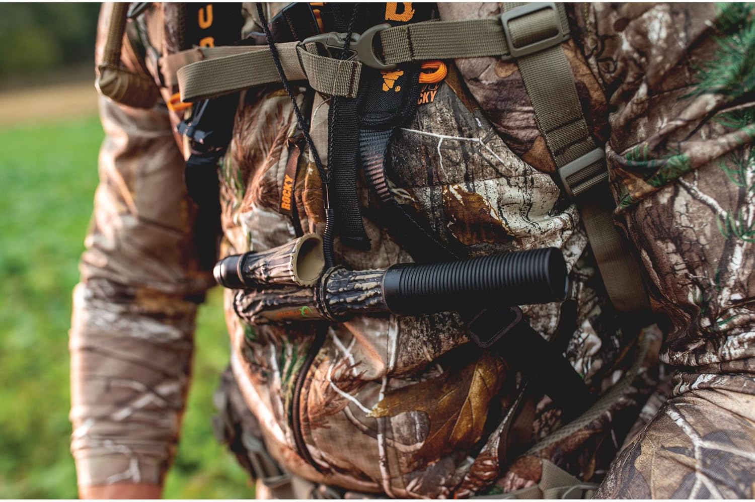 Flextone Outdoor Hunting Realistic Mature & Young Buck Sounds Freeze-Proof Headhunter’s Extractor Deer Game Call, Antler Color, 2.00 x 6.00 x 12.00