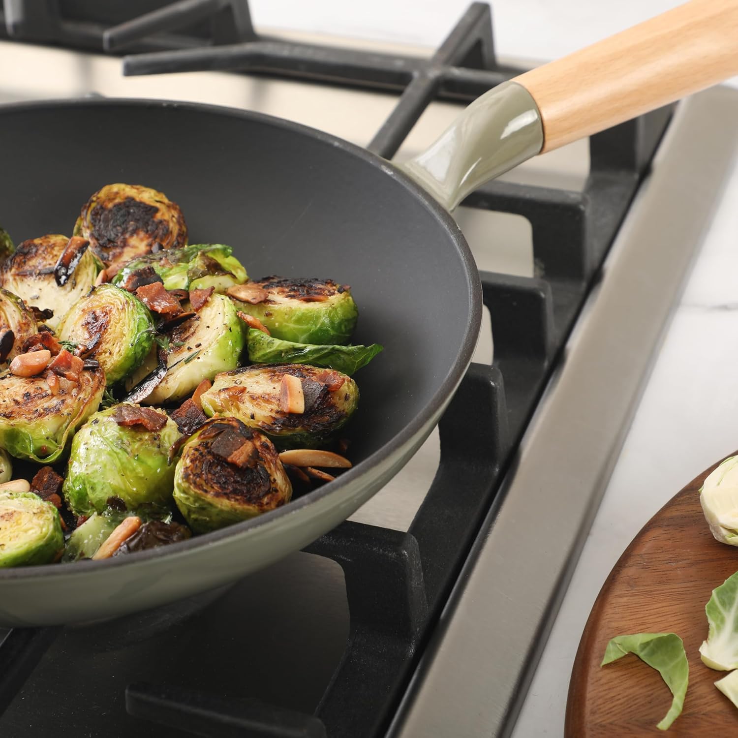 Sur La Table Kitchen Essential Main Canteen 9.5" Pre-Seasoned Cast Iron Skillet w/Wood Handle, Natural Nonstick Lightweight Frying Pan for Searing, Sautéing & Everyday Cooking - Juniper Green